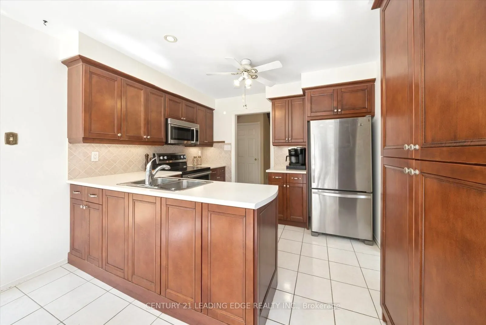 3074 Tours Road
