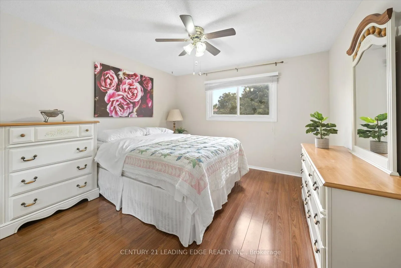 3074 Tours Road