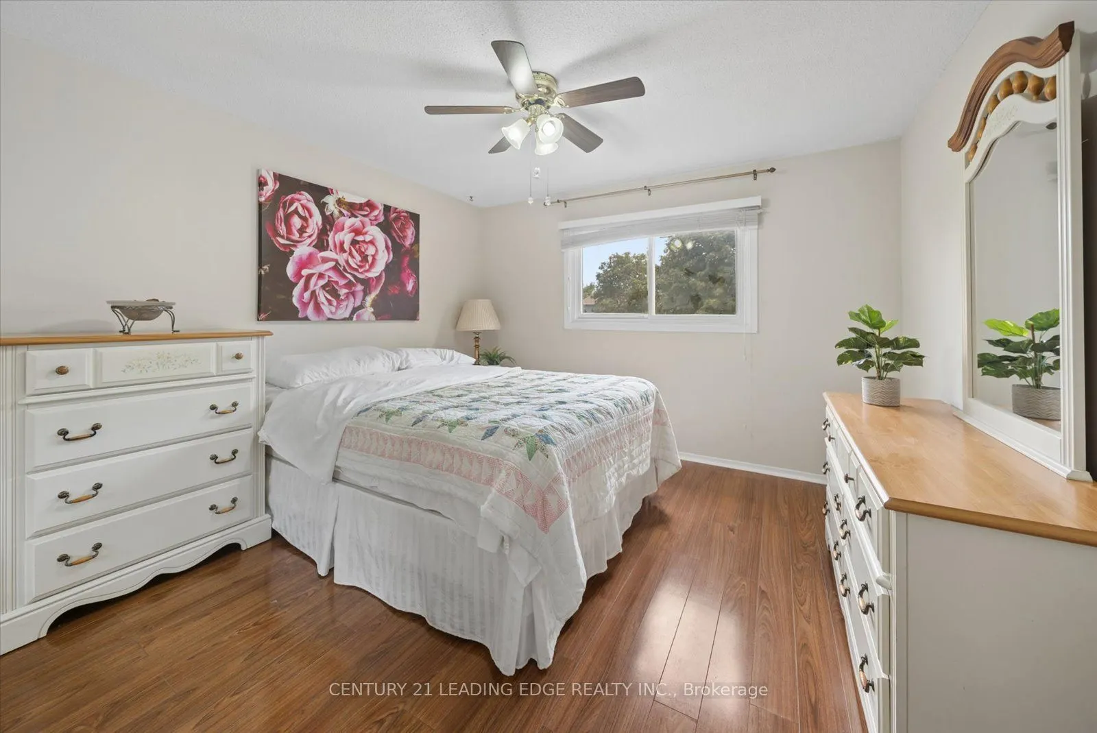 3074 Tours Road