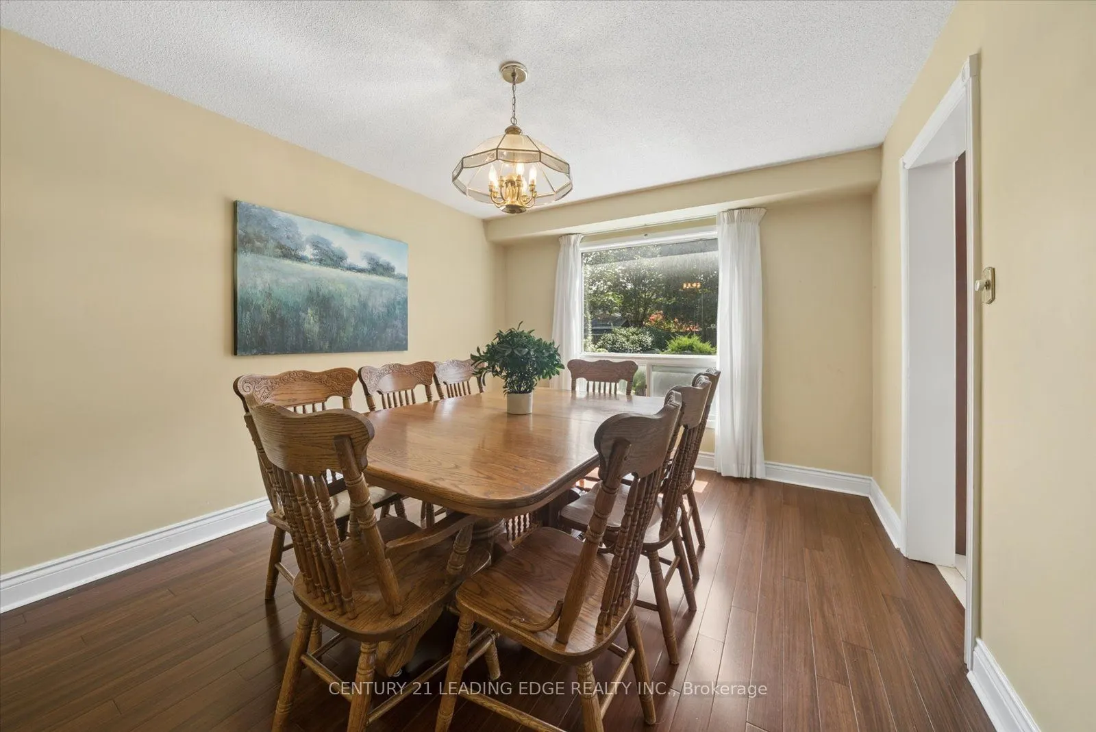 3074 Tours Road