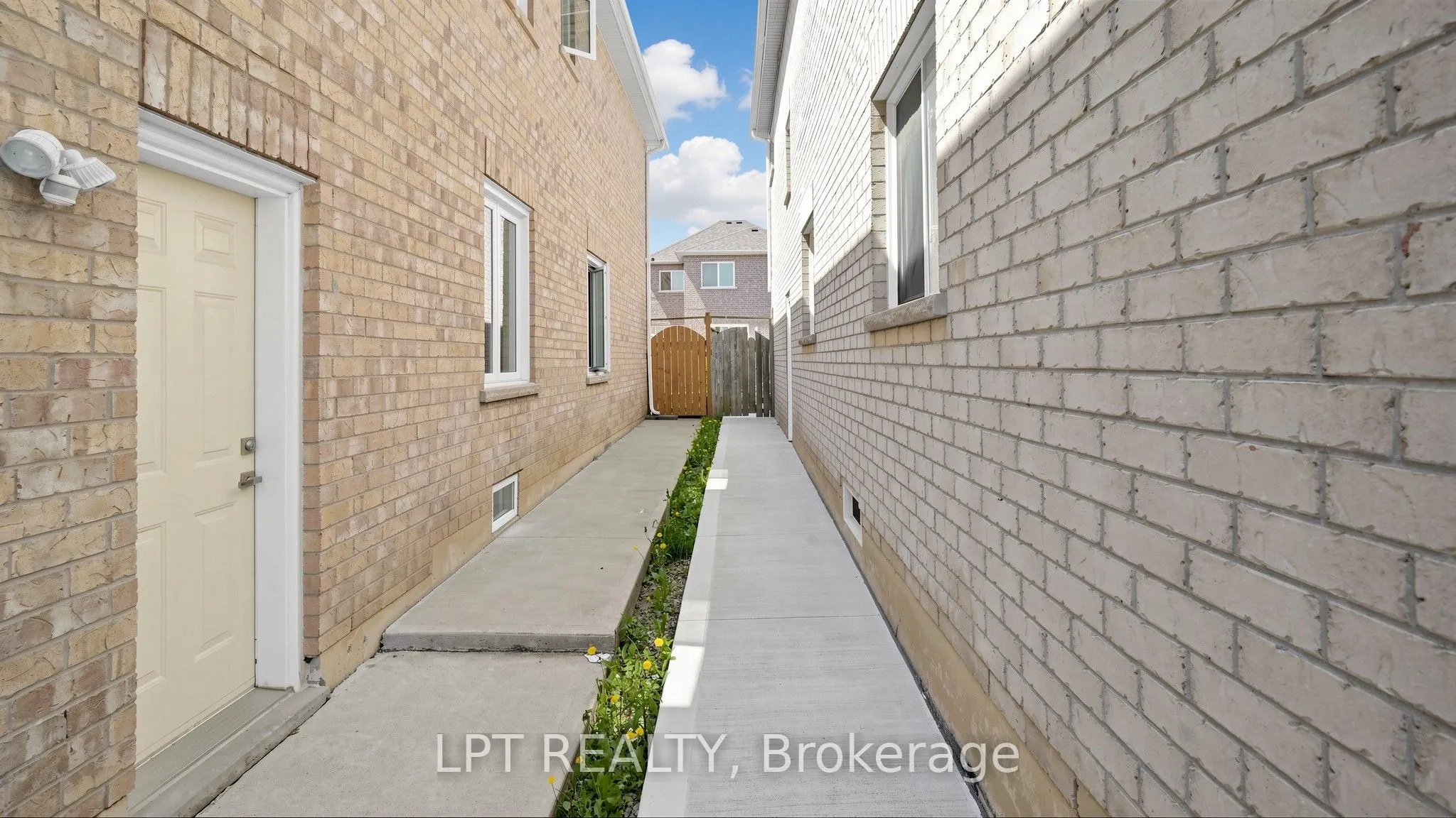 30 RANCHERO Drive