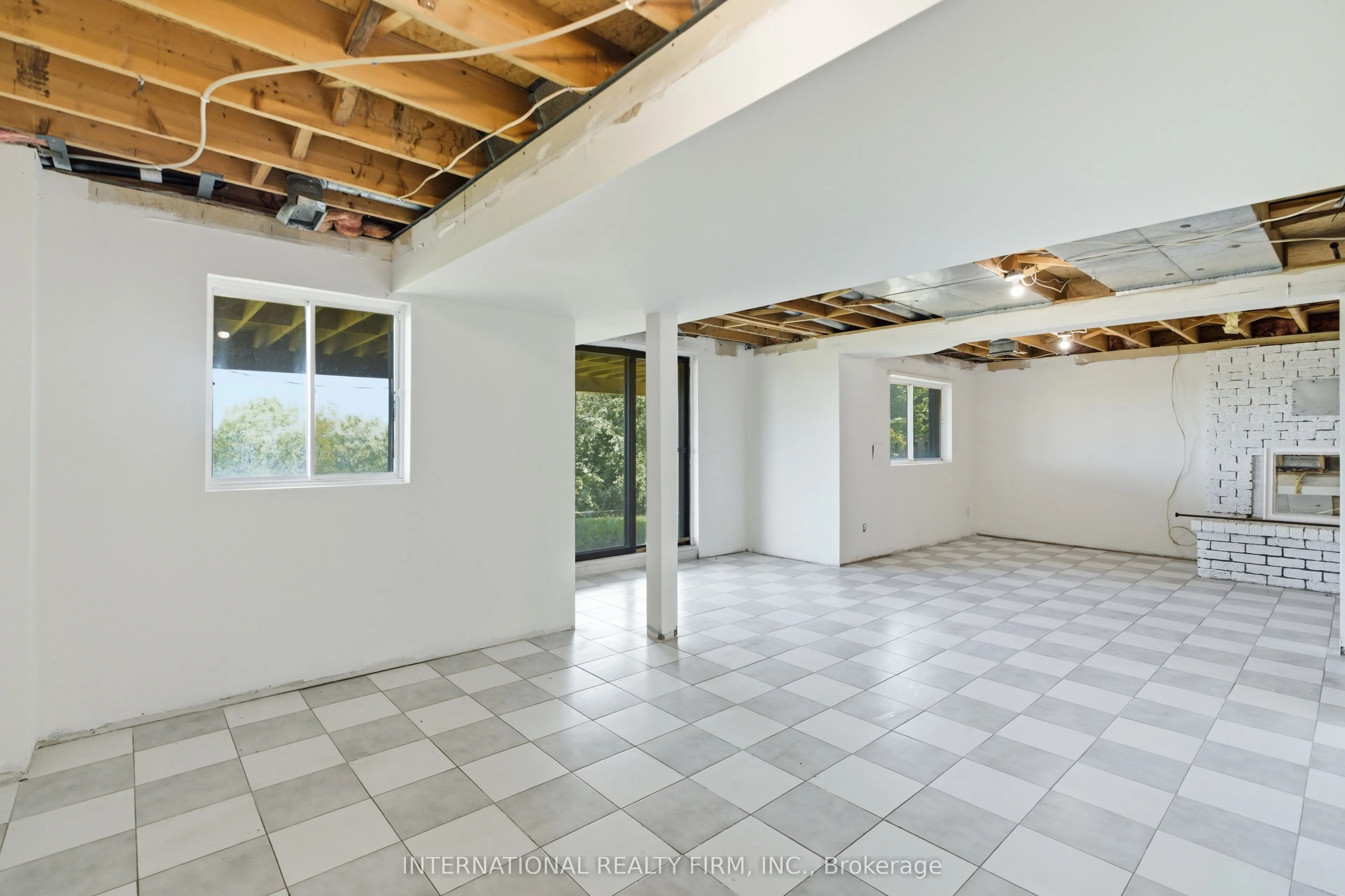 48 De Rose Avenue