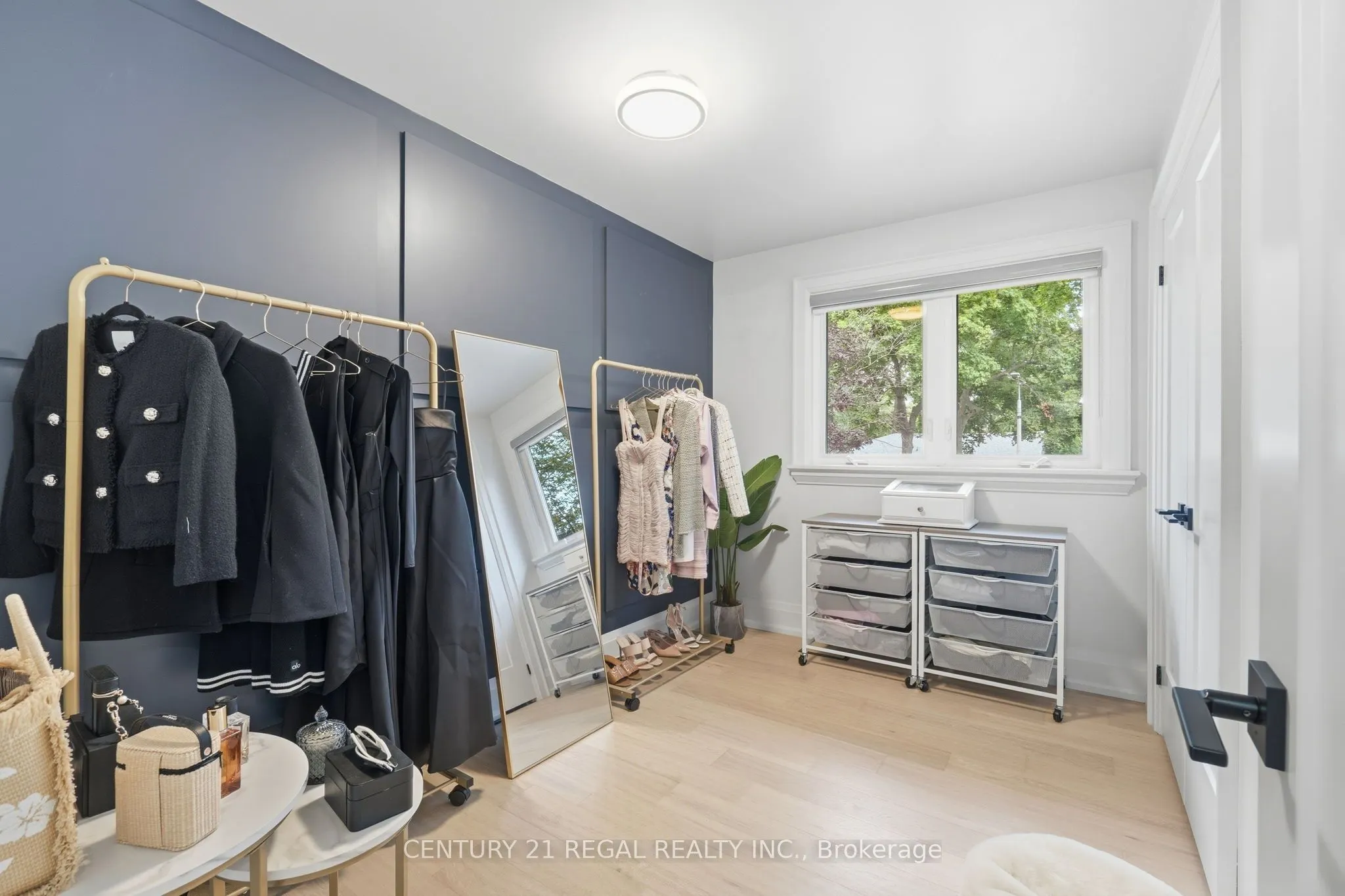 3308 Grassfire Crescent
