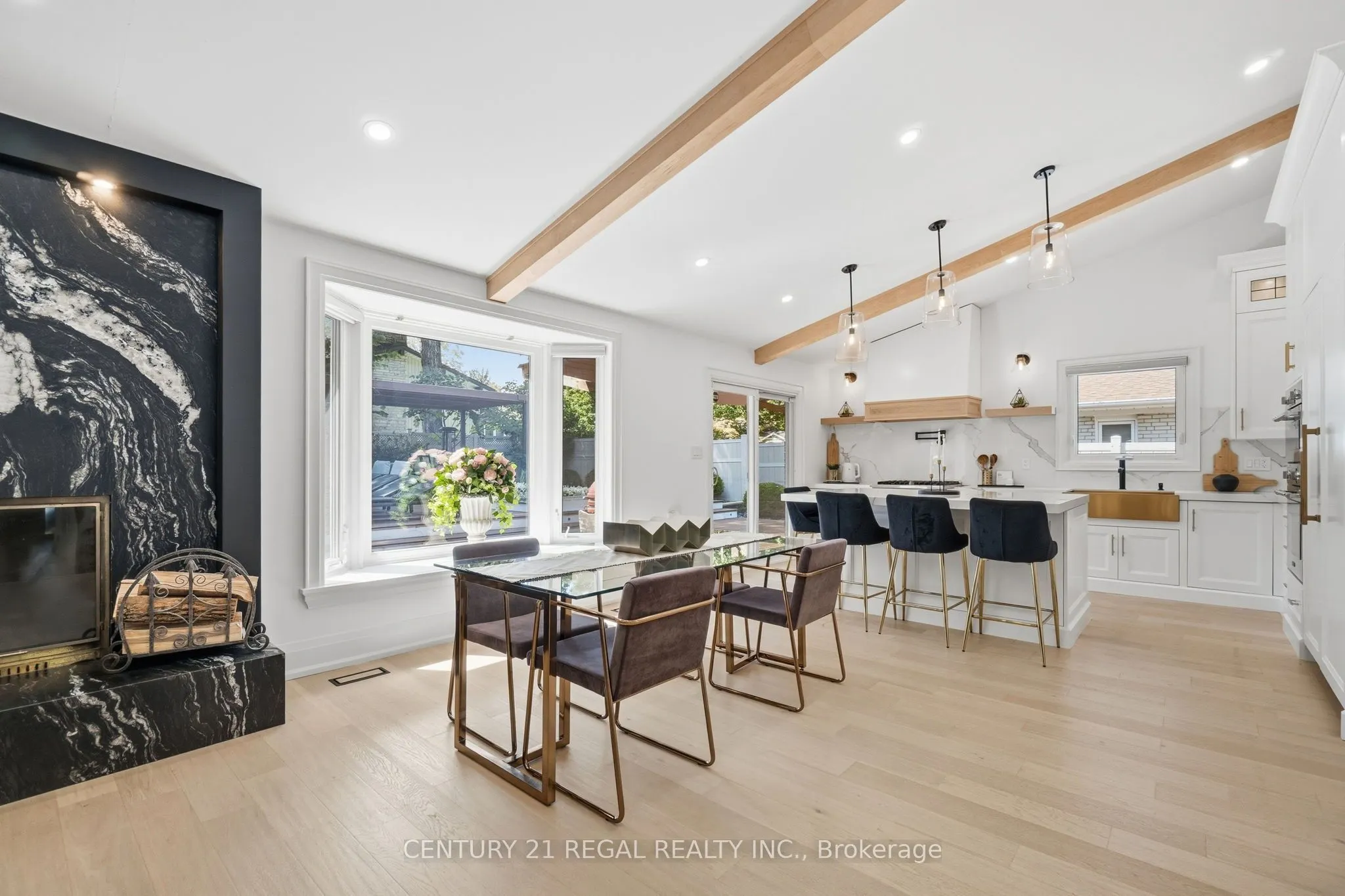 3308 Grassfire Crescent
