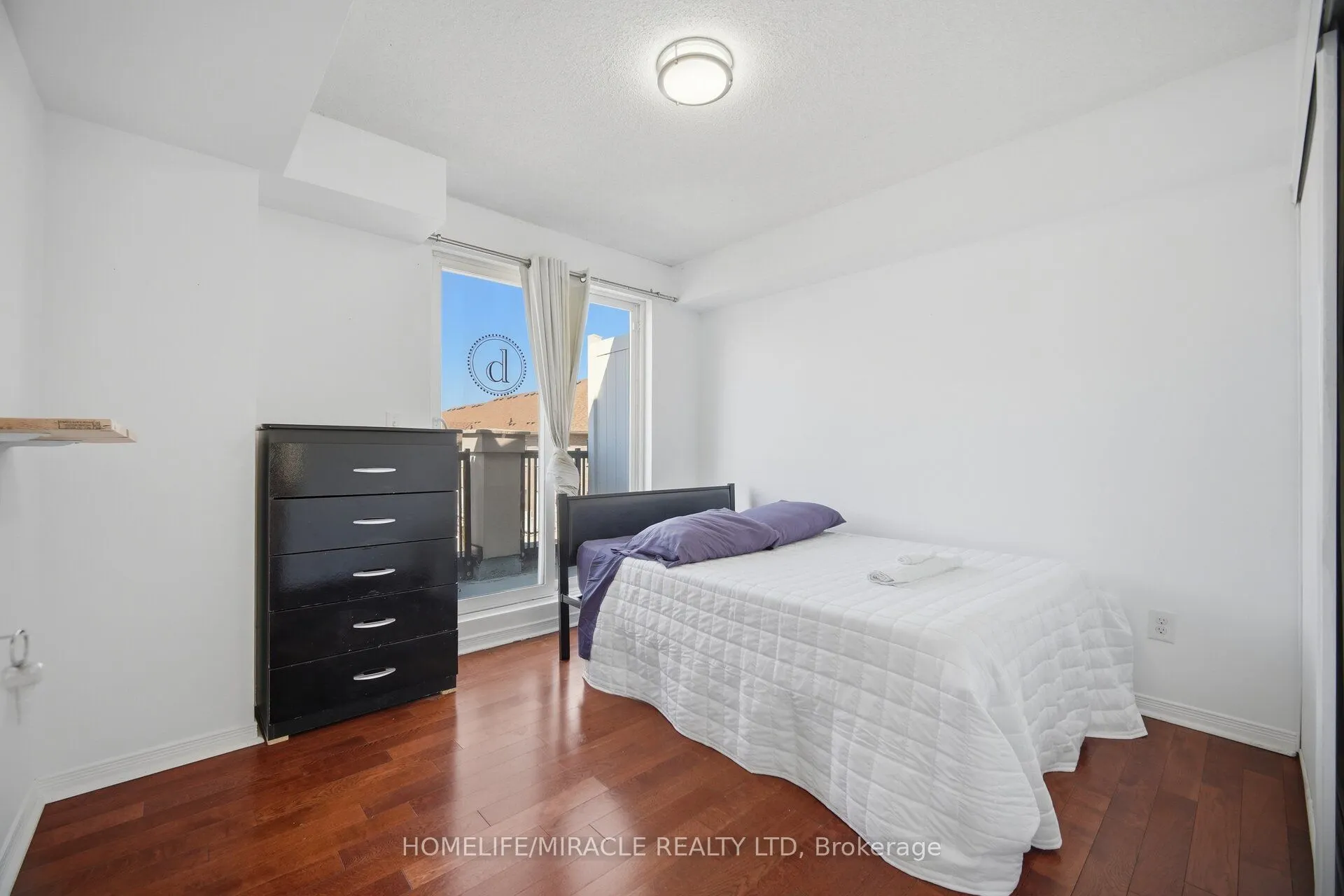 3049 Finch Avenue W #2002