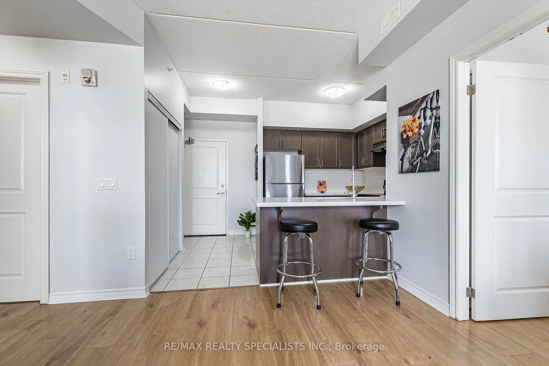 640 Sauve Street #221