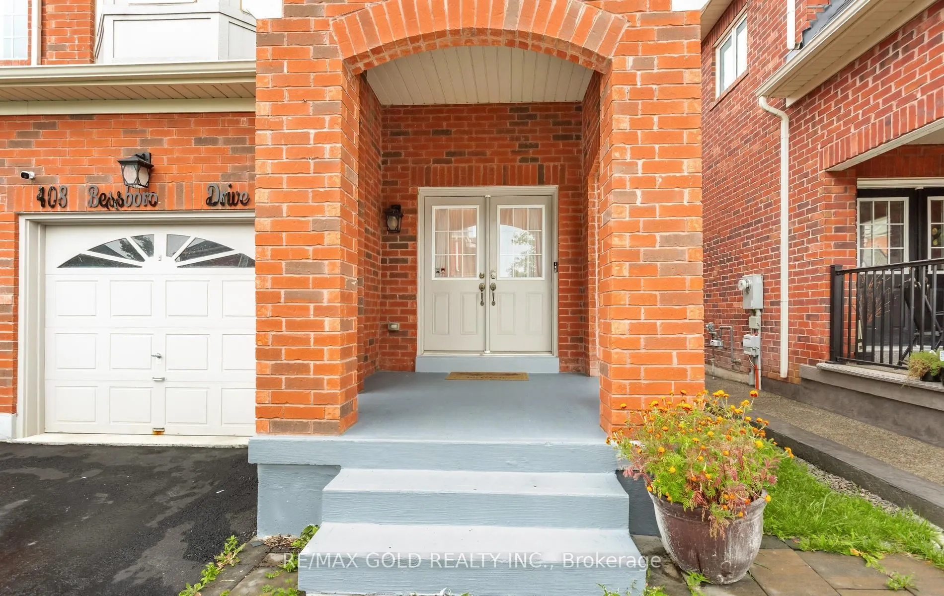 408 Bessborough Drive