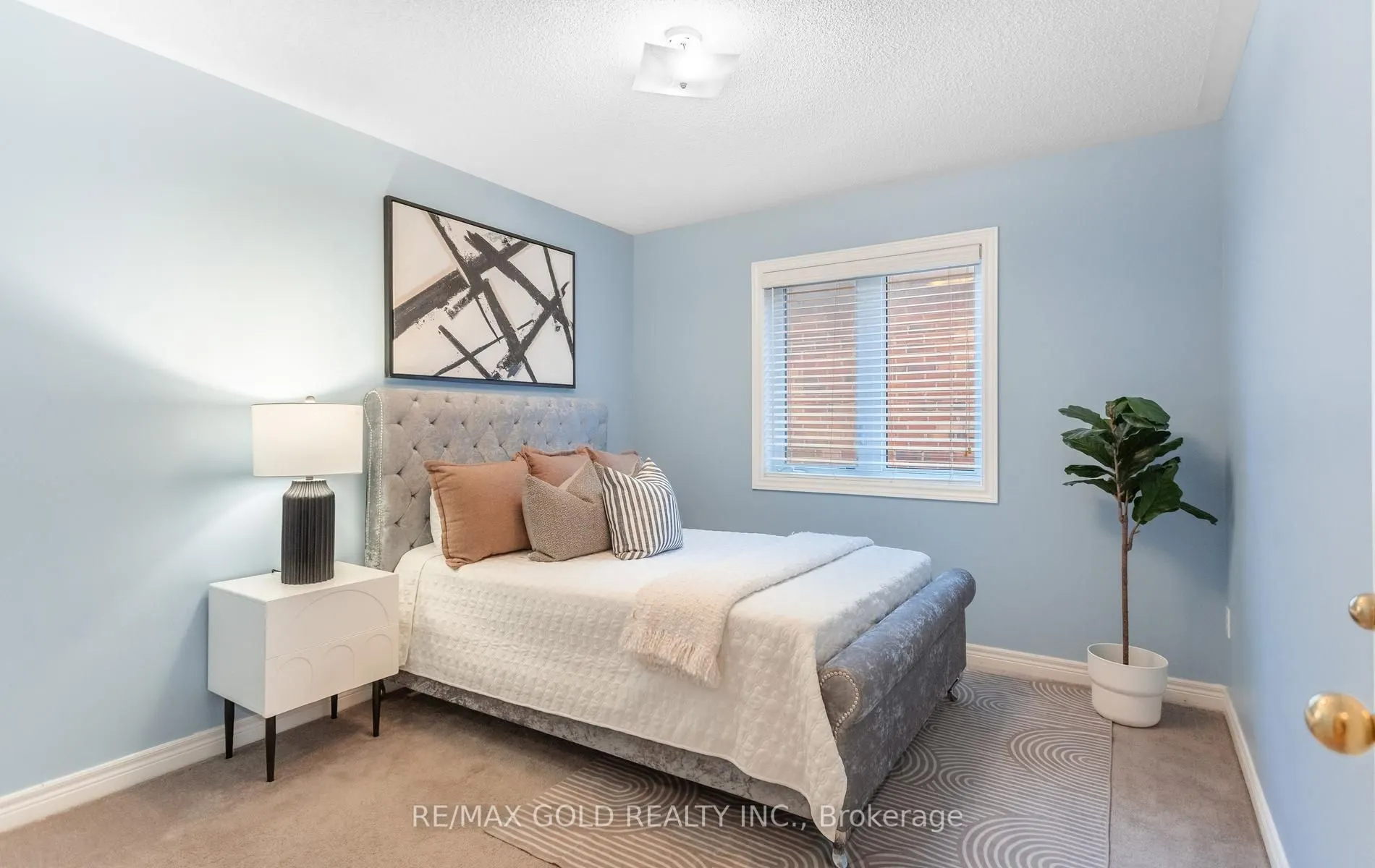 408 Bessborough Drive