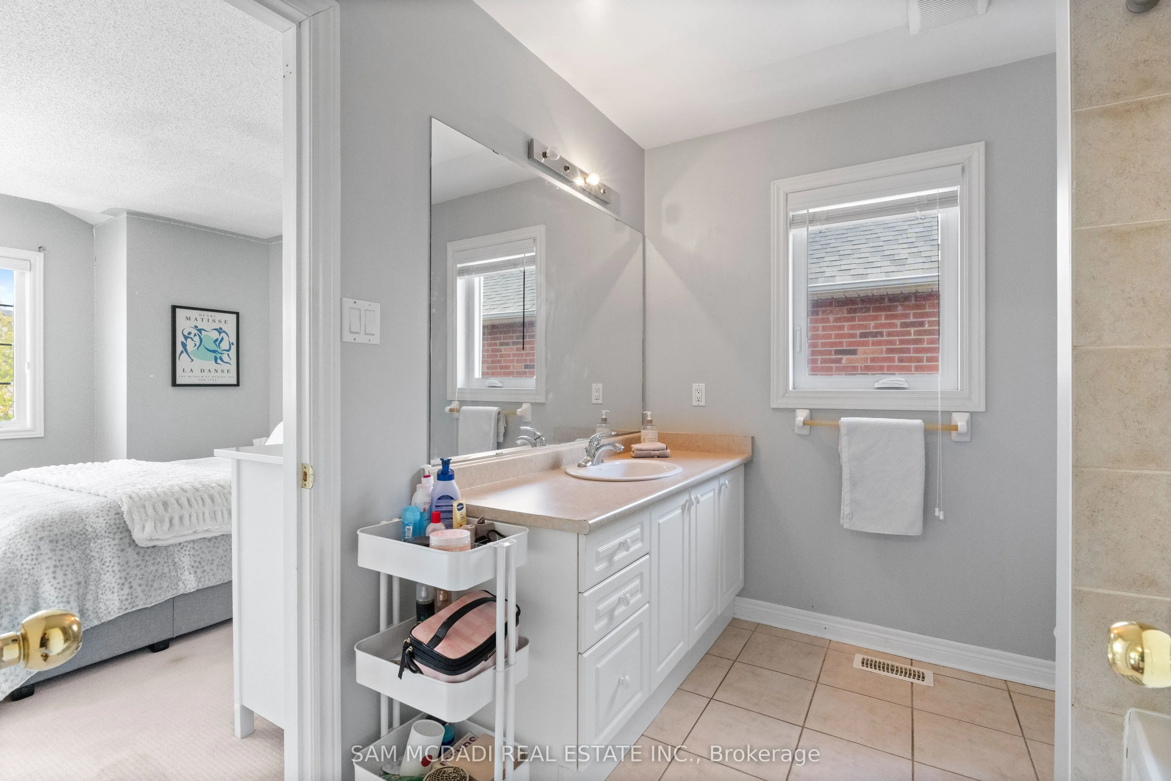 2476 Palmerston Road
