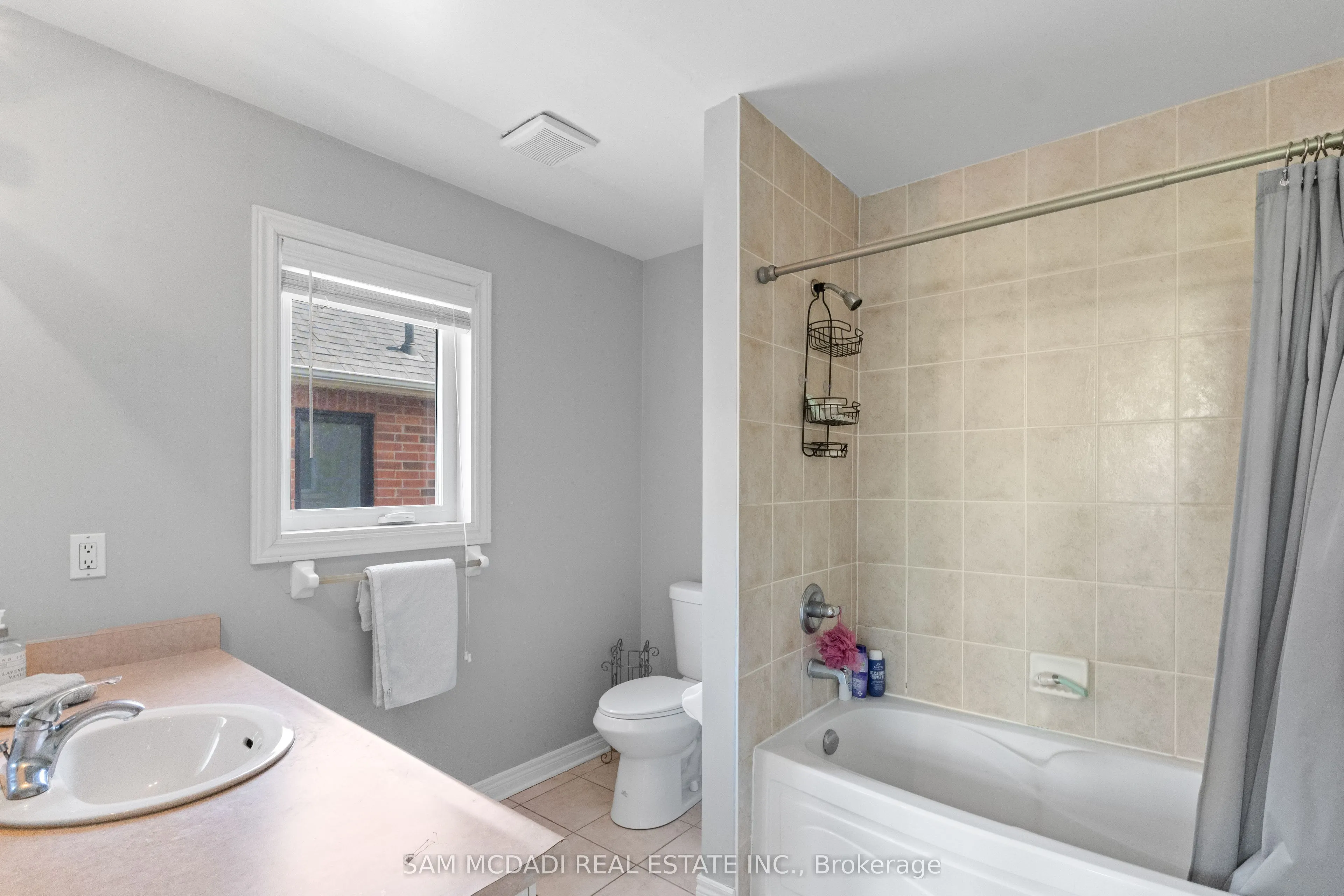 2476 Palmerston Road
