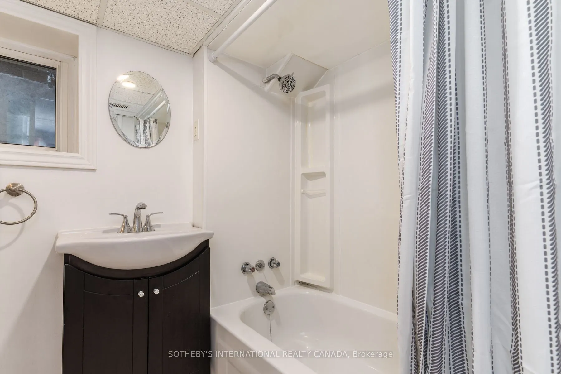 15 Indian Road Crescent #Bsmt