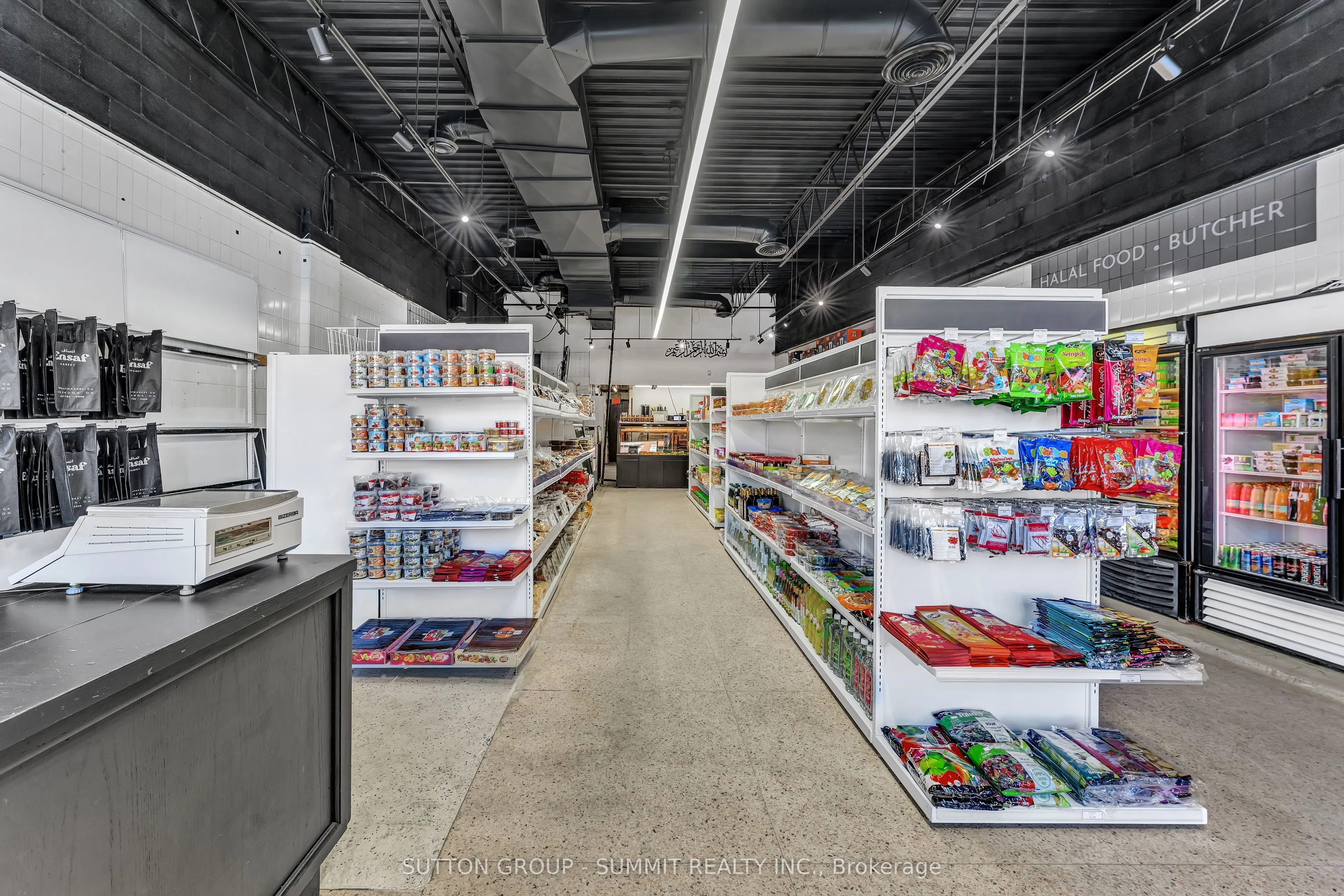 2500 Hurontario Street #17
