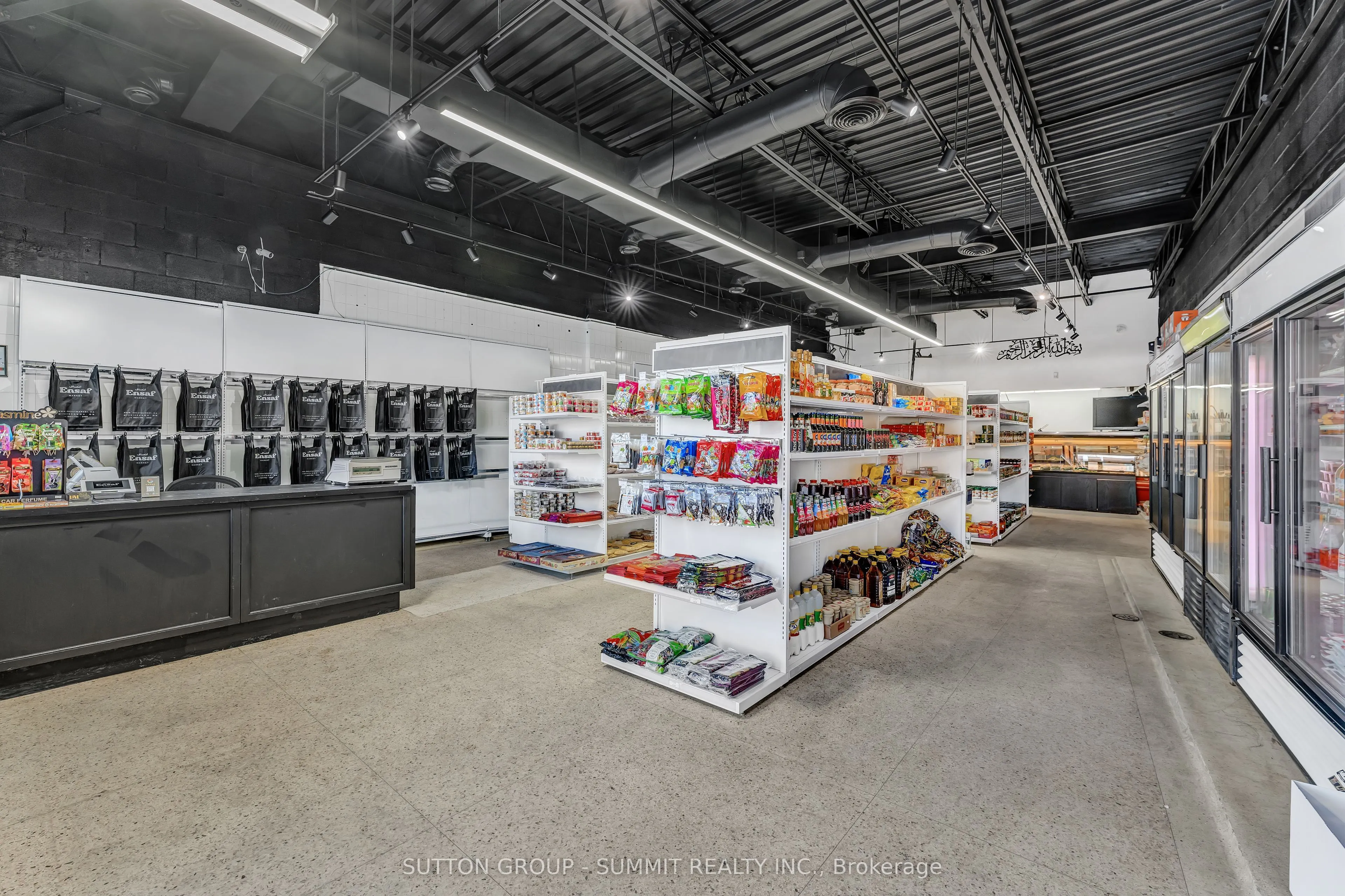 2500 Hurontario Street #17