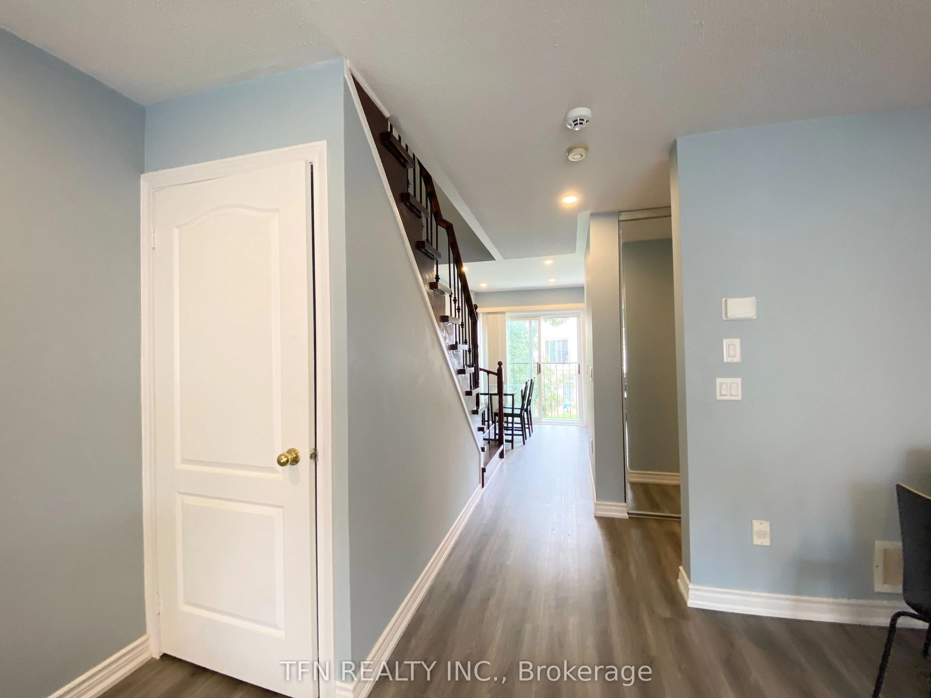 3020 Cedarglen Gate #42