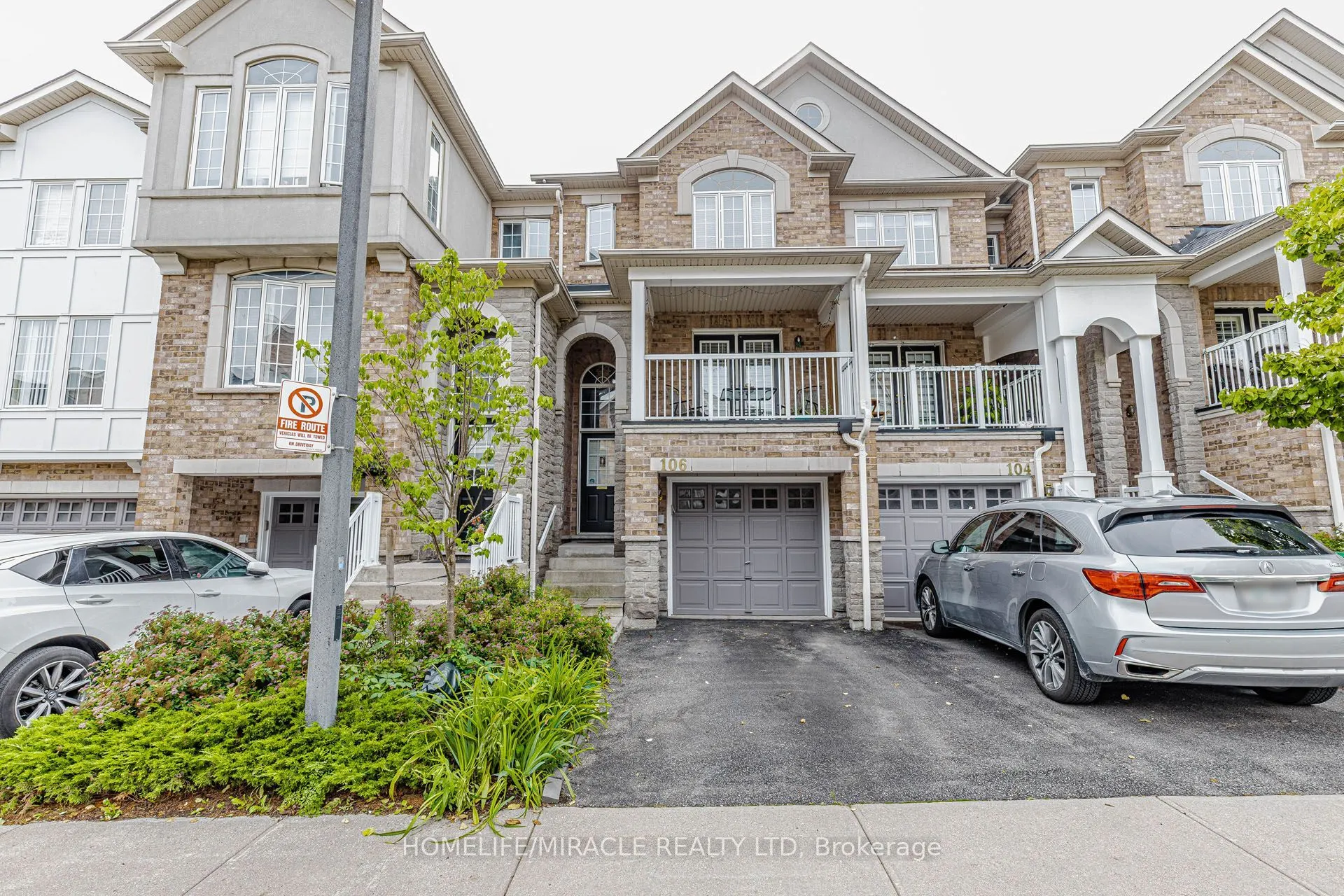 601 Shoreline Drive #106
