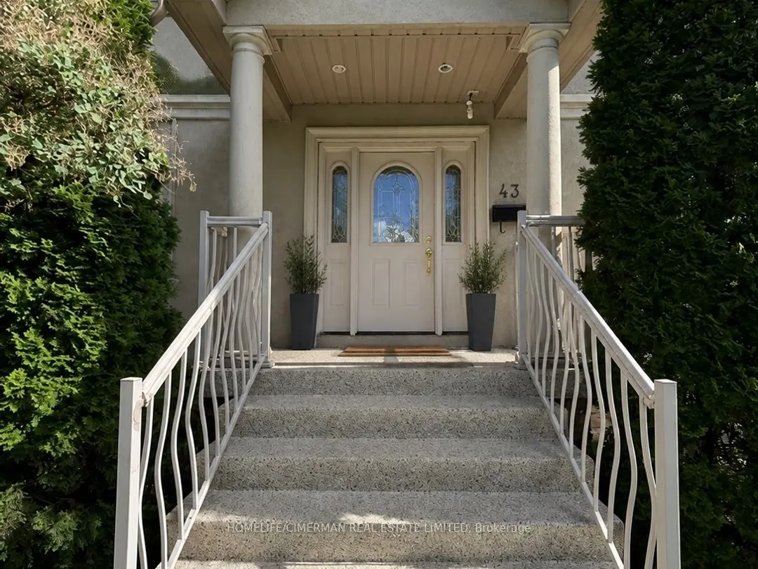 43 Riverlea Drive