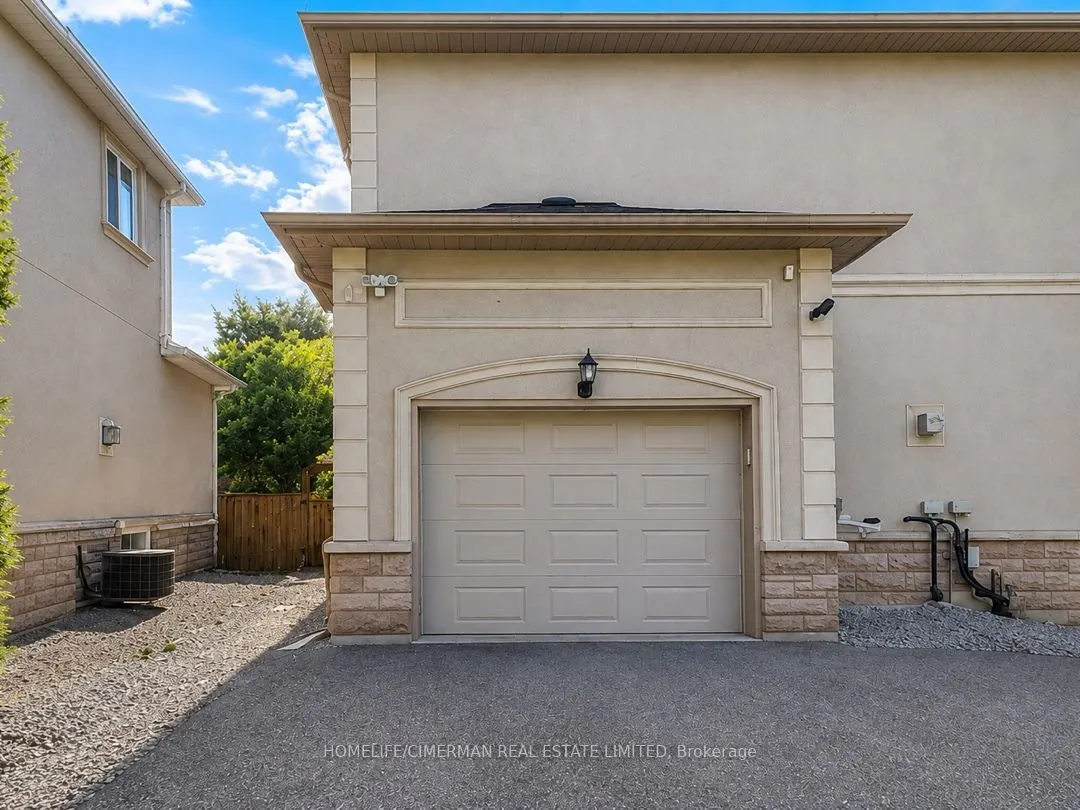 43 Riverlea Drive