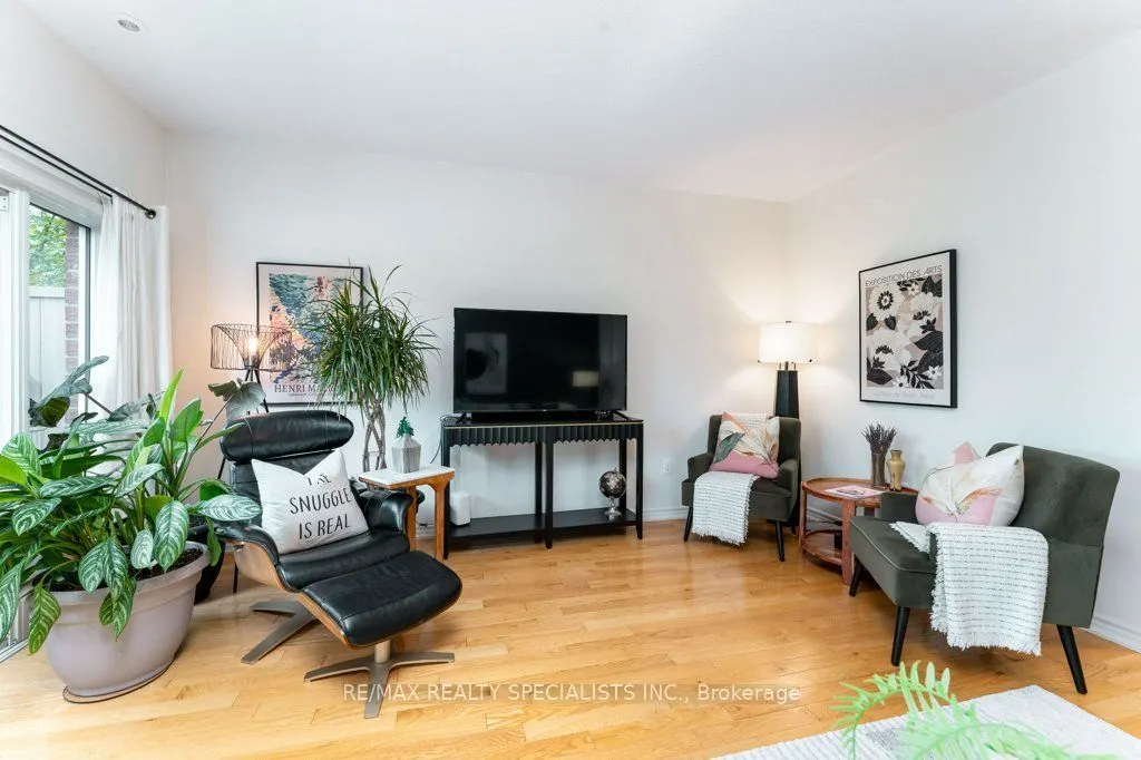 1115 Haig Boulevard #3