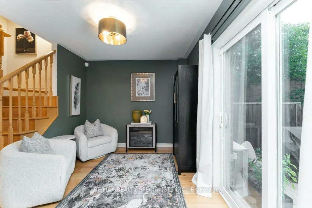 1115 Haig Boulevard #3