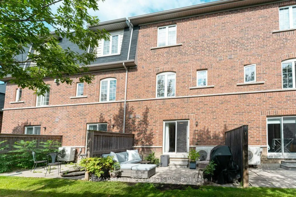 1115 Haig Boulevard #3