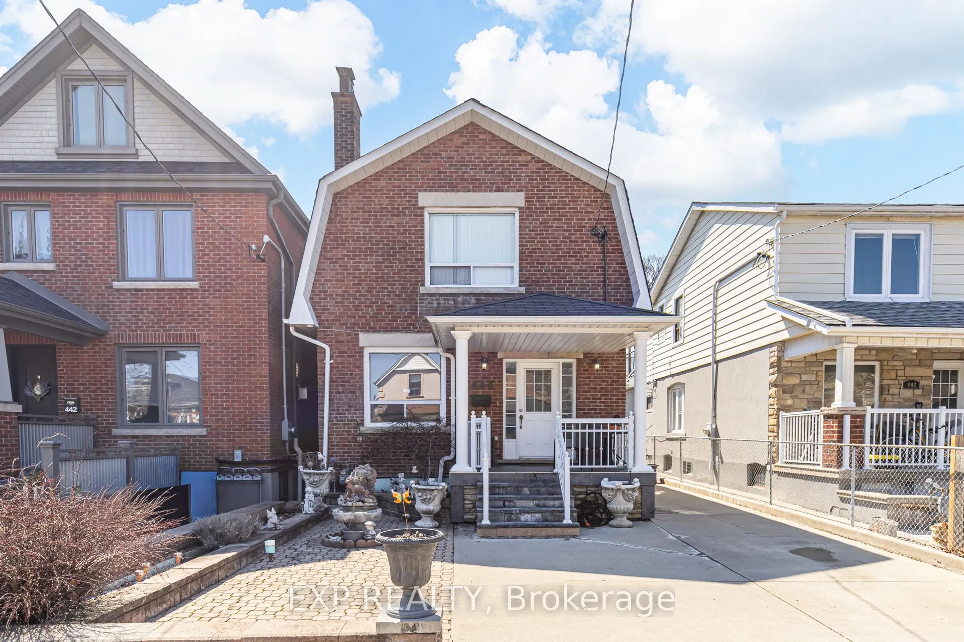 444 Maybank Avenue