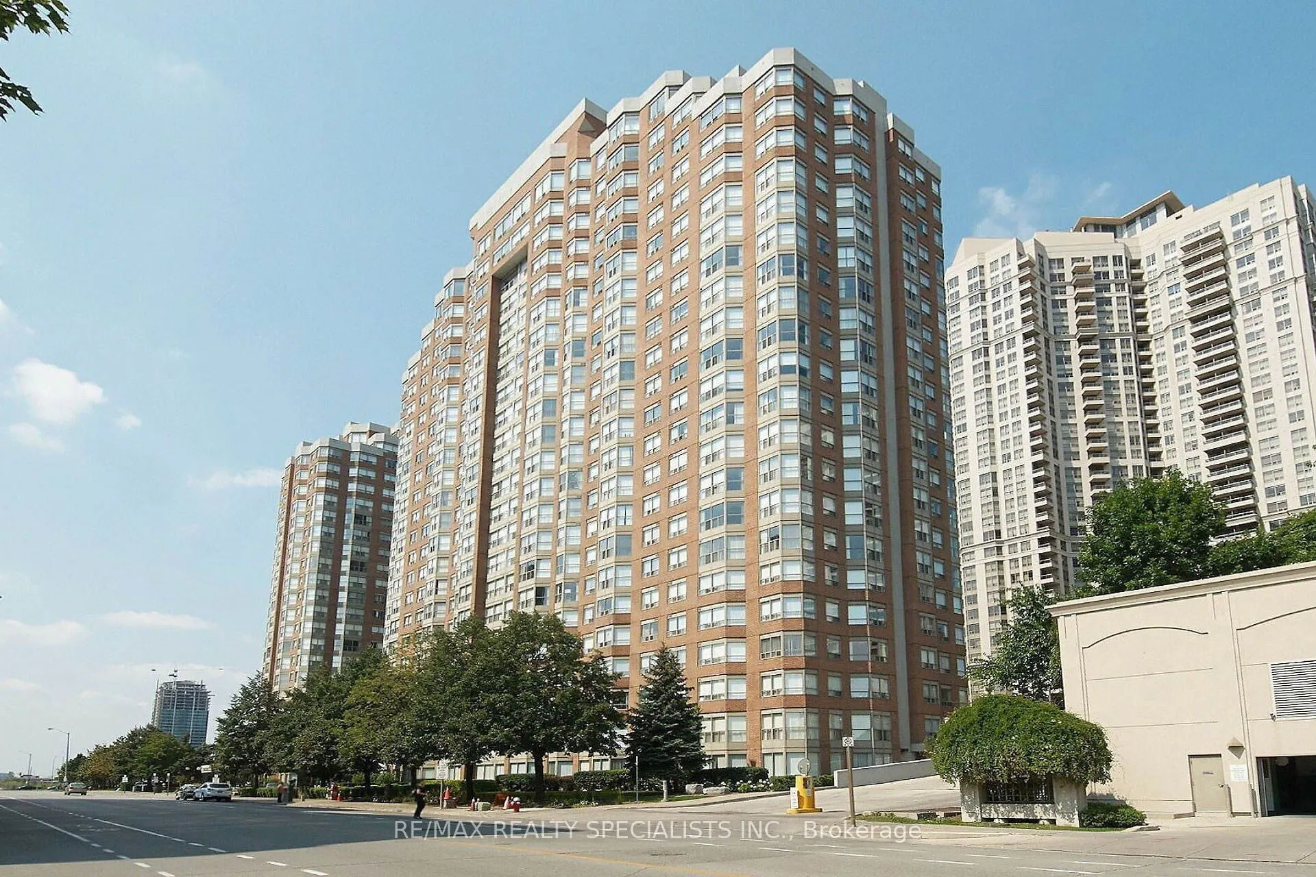 335 Webb Drive #1401