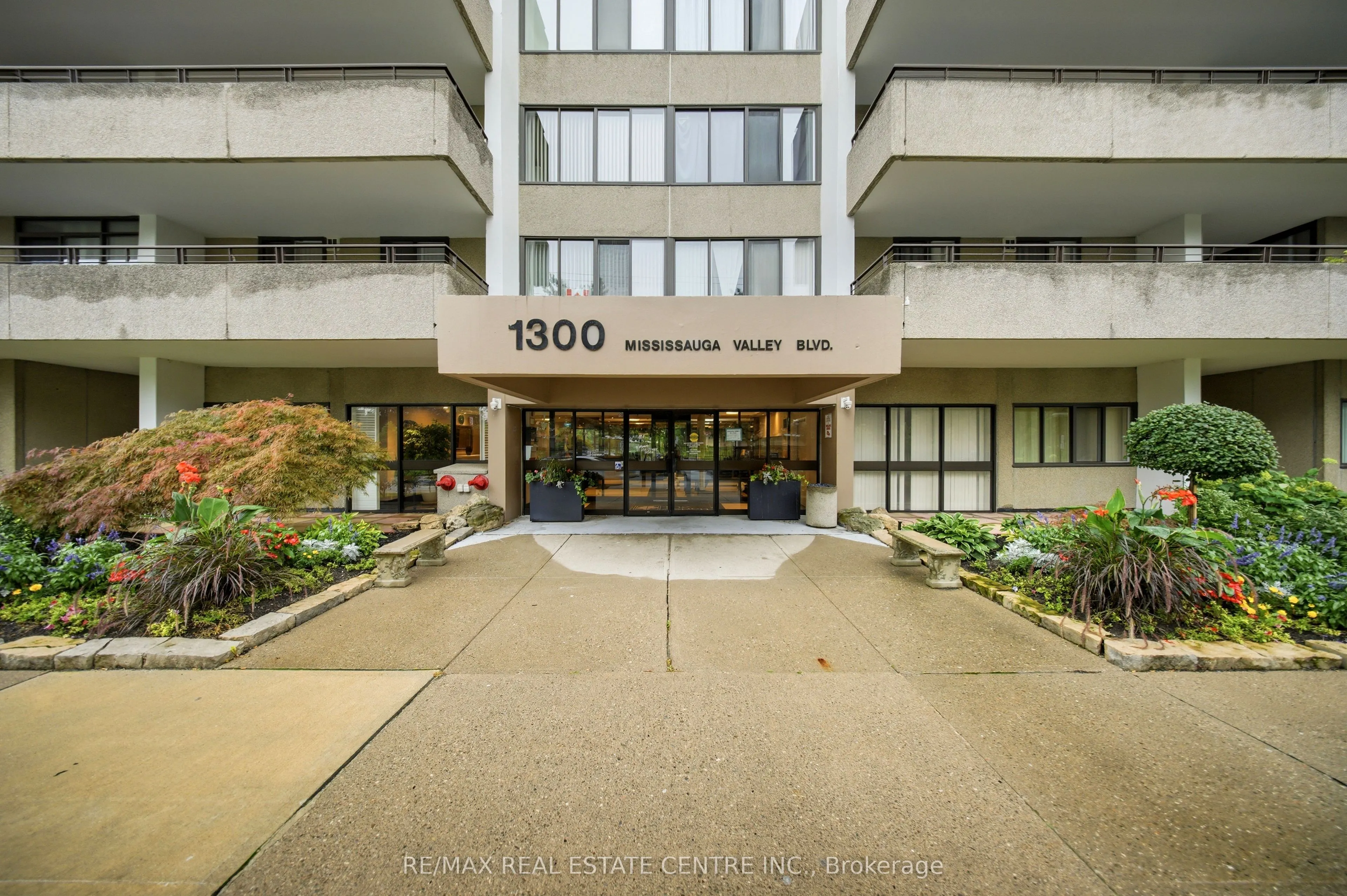 1300 Mississauga Valley Boulevard #511