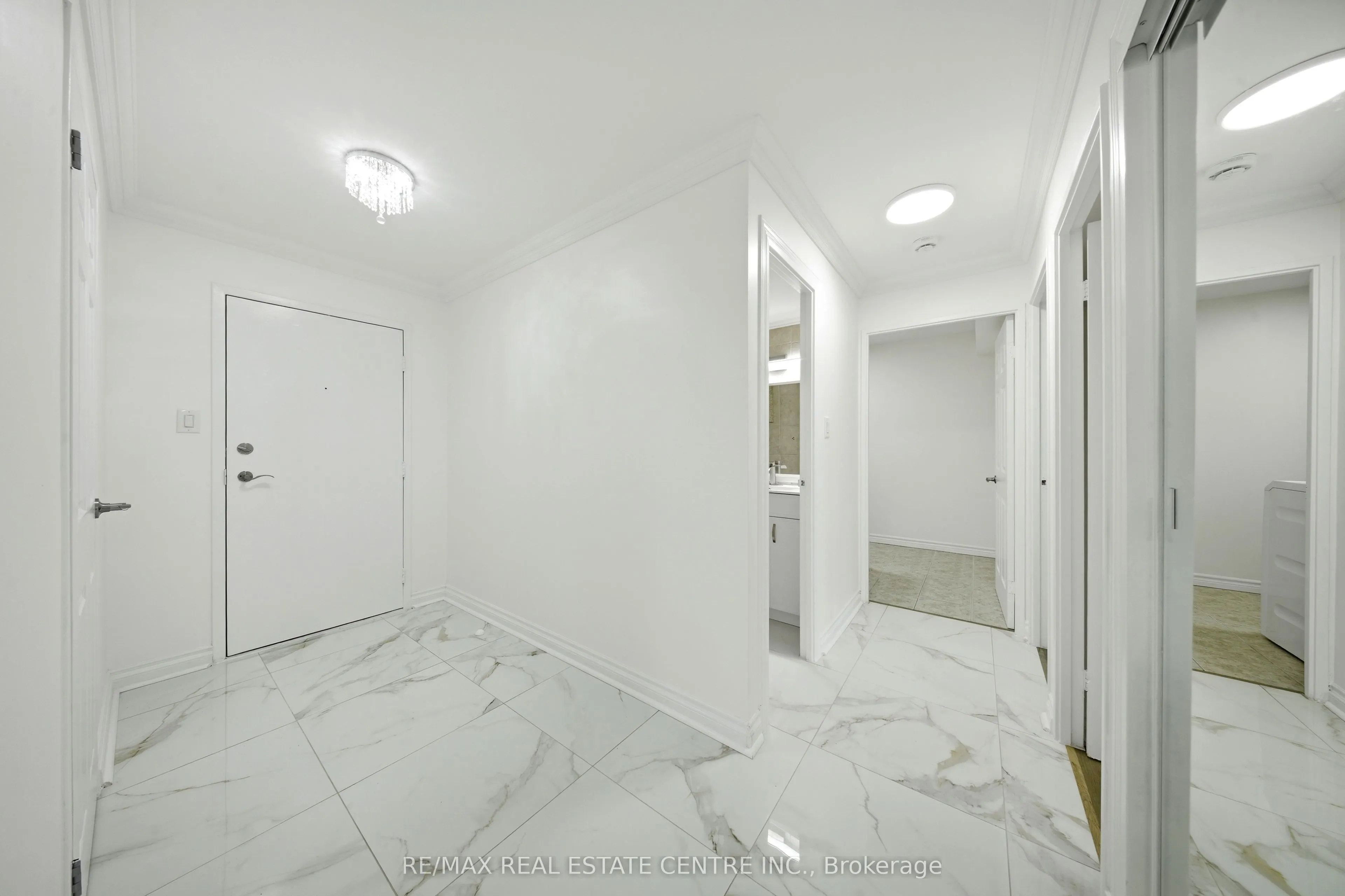 1300 Mississauga Valley Boulevard #511