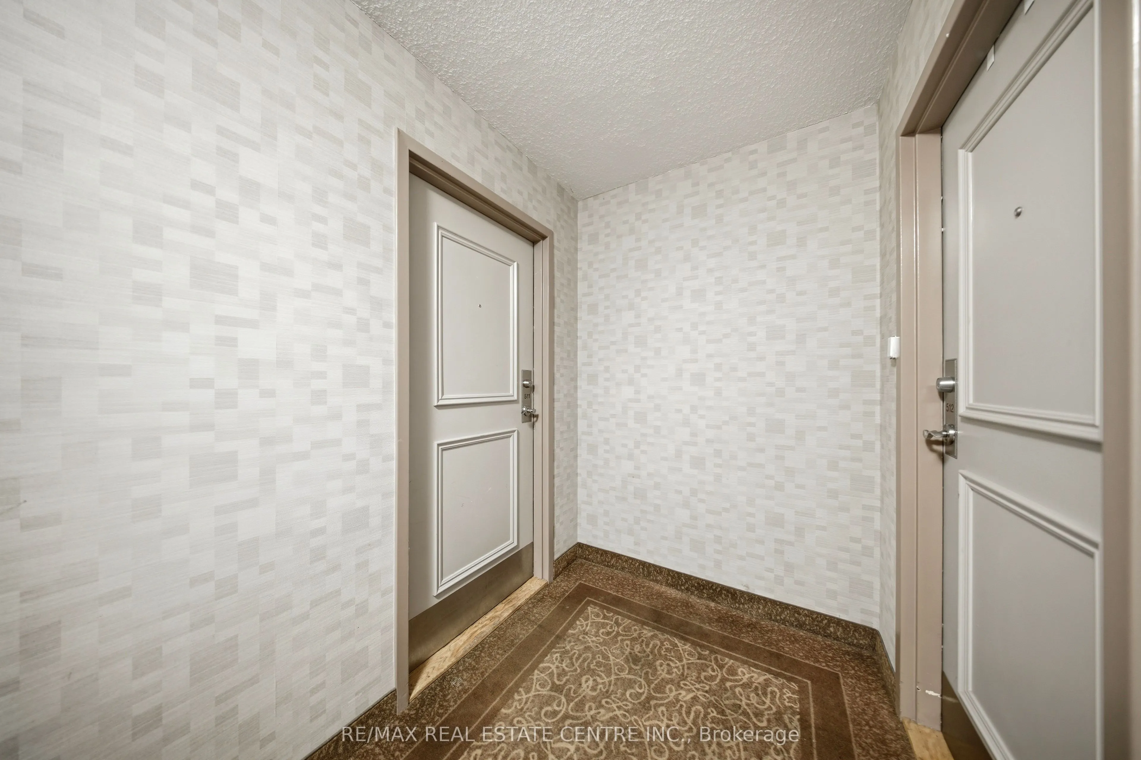 1300 Mississauga Valley Boulevard #511