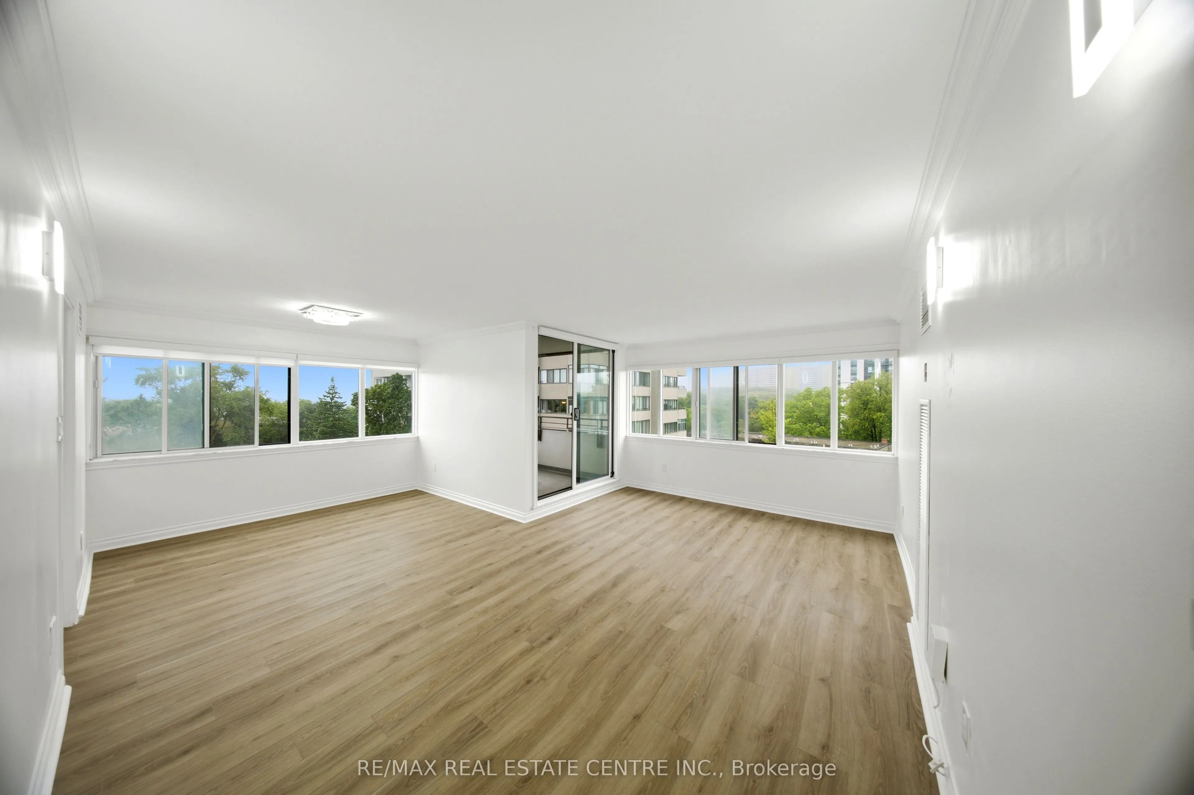 1300 Mississauga Valley Boulevard #511