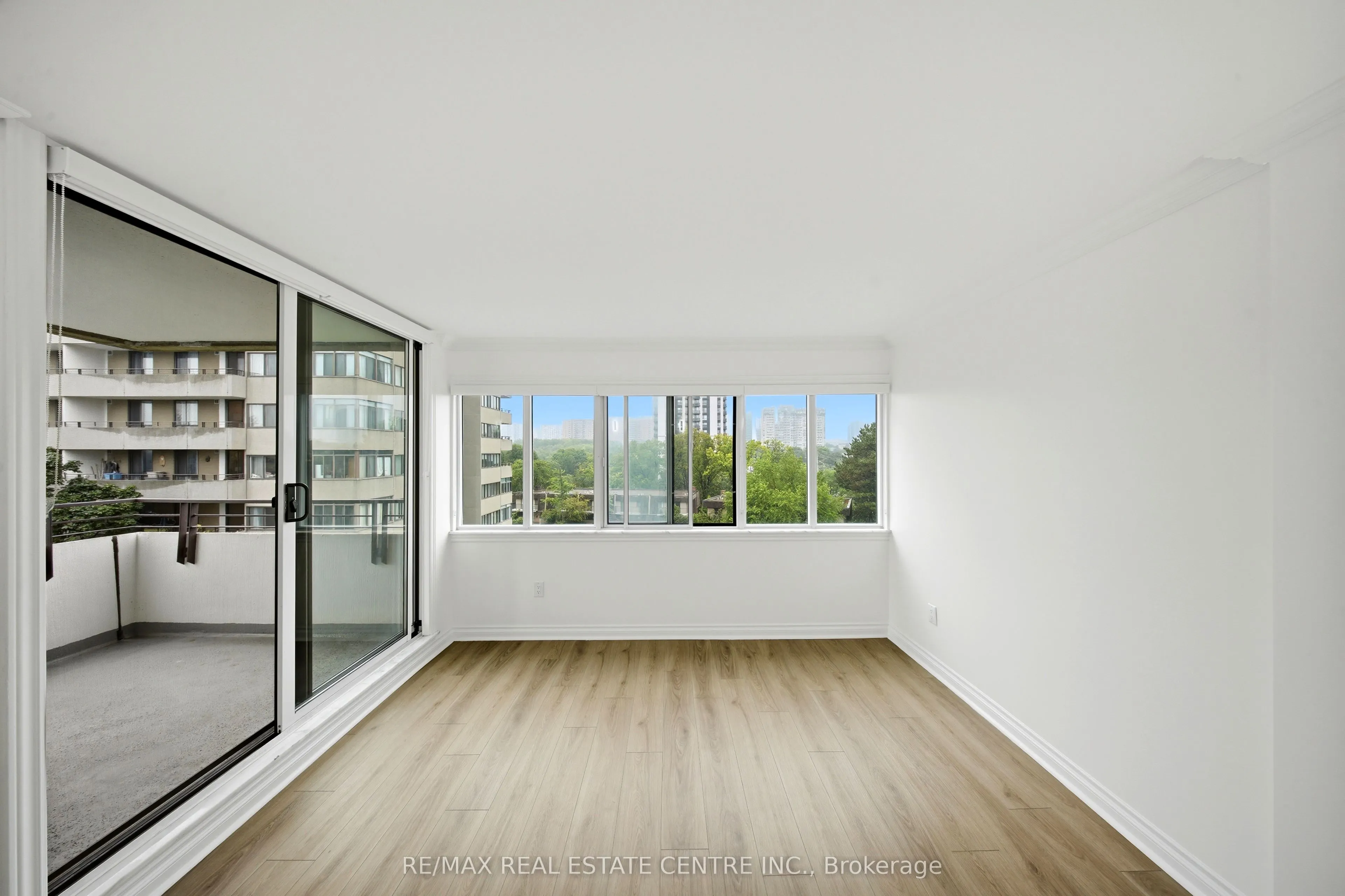 1300 Mississauga Valley Boulevard #511