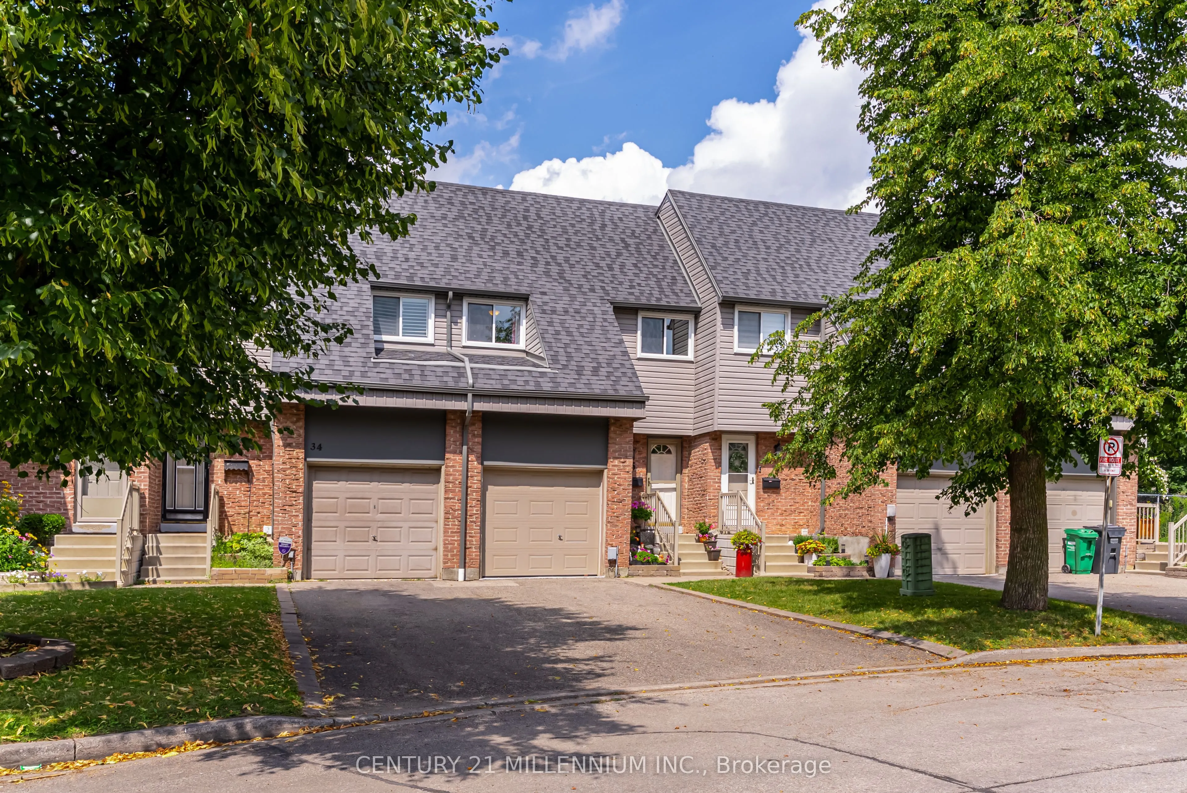 35 Tara Park Crescent #35