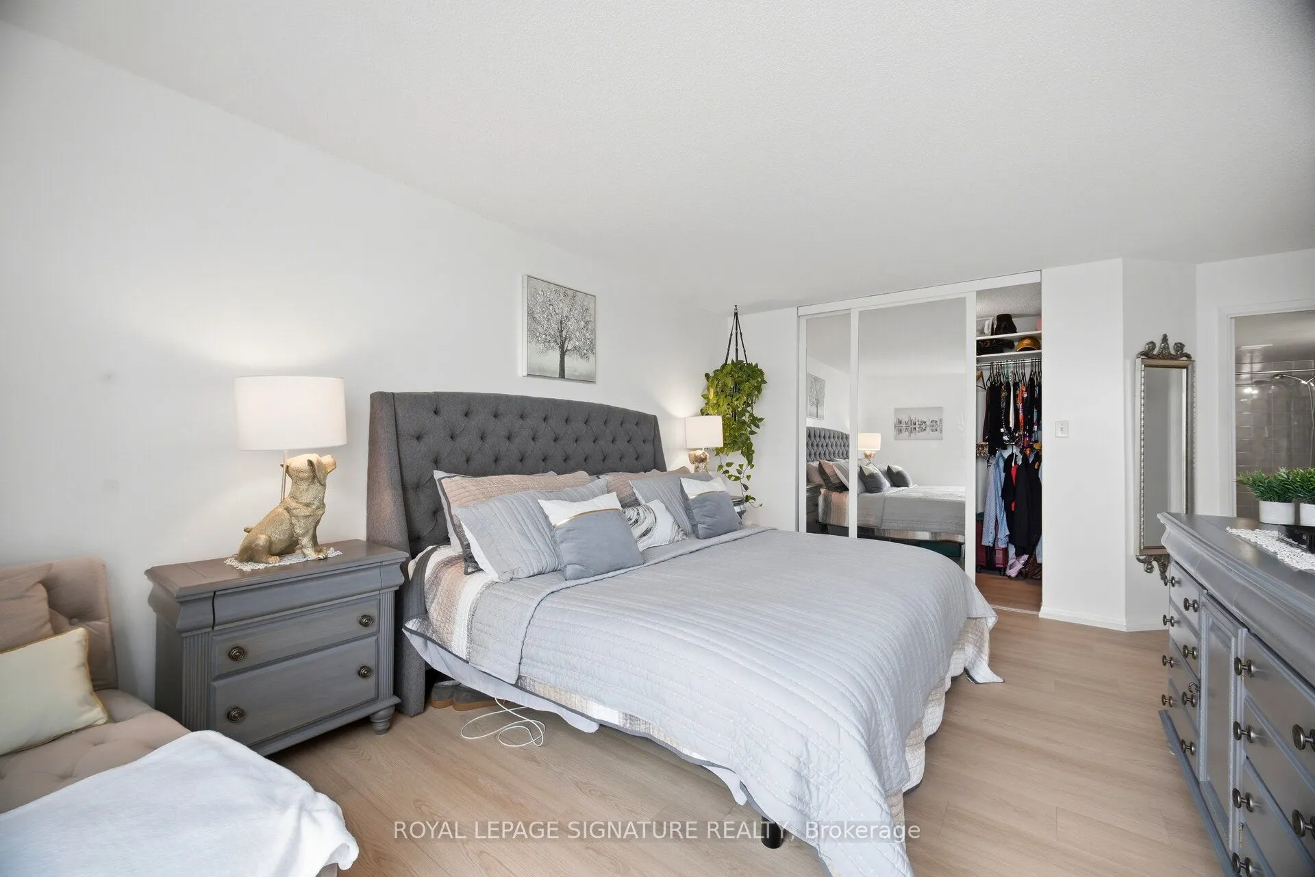 55 Kingsbridge Garden Circle #2310