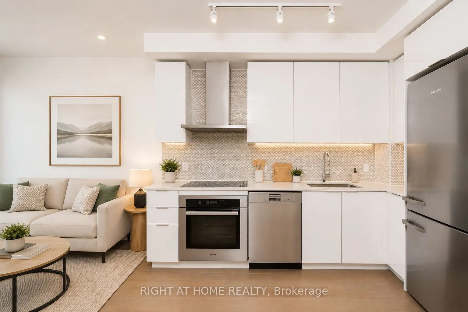 20 Shore Breeze Drive #LPH02B