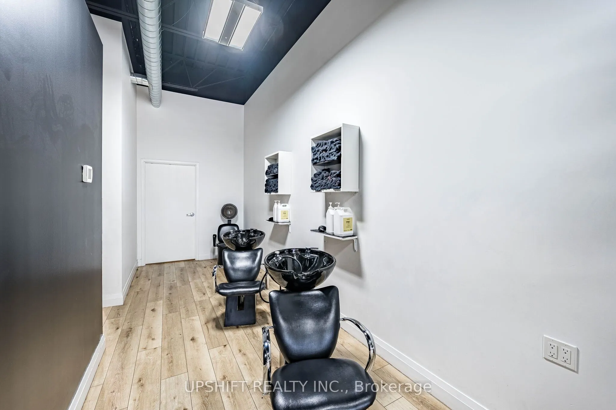 301 Queen Street S #3B