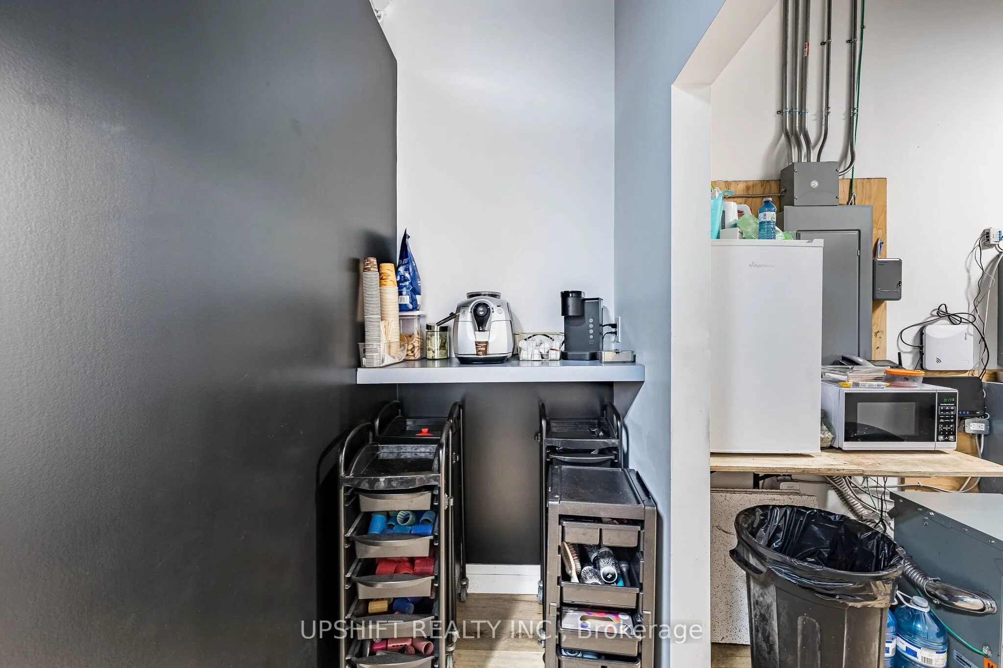 301 Queen Street S #3B