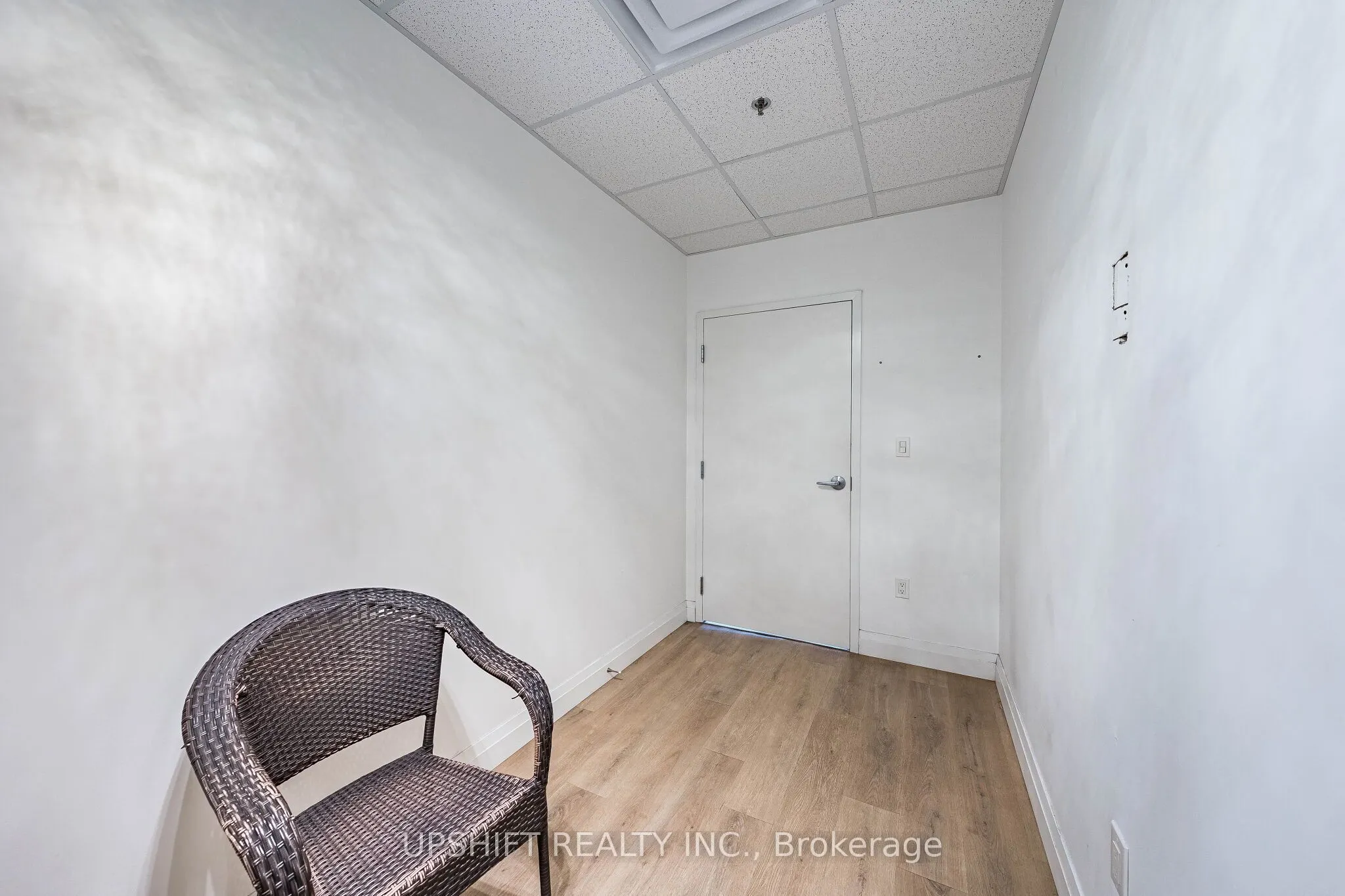 301 Queen Street S #3B
