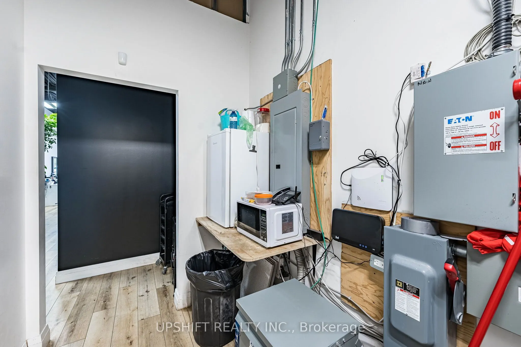 301 Queen Street S #3B