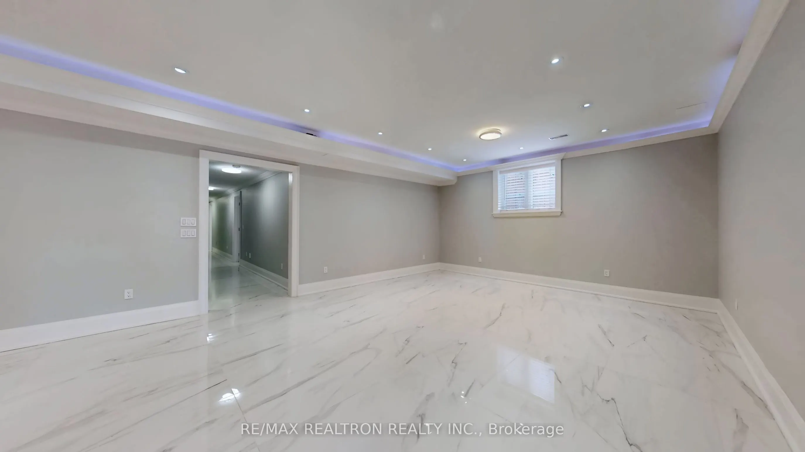 9 Roxaline Street