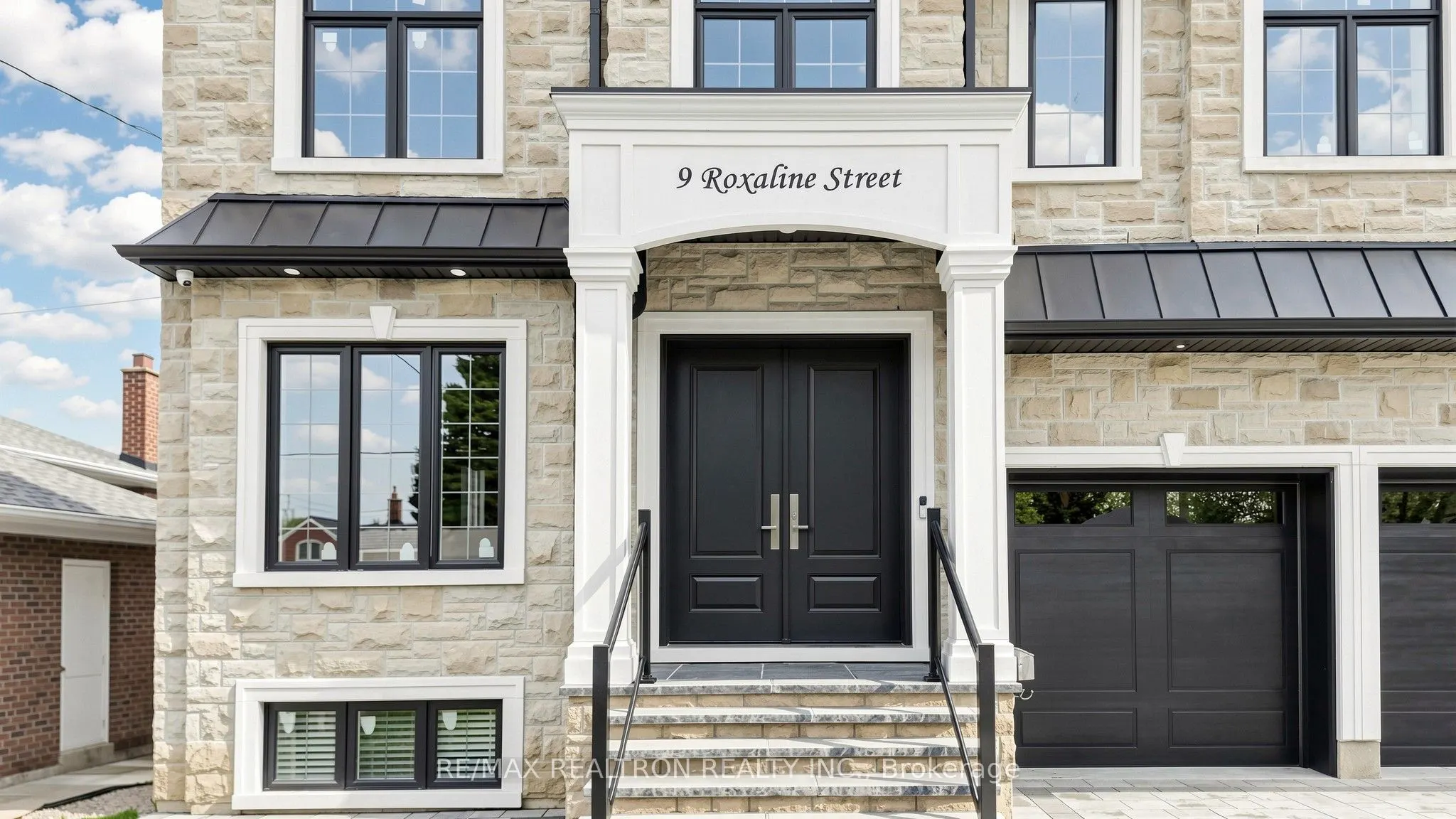 9 Roxaline Street