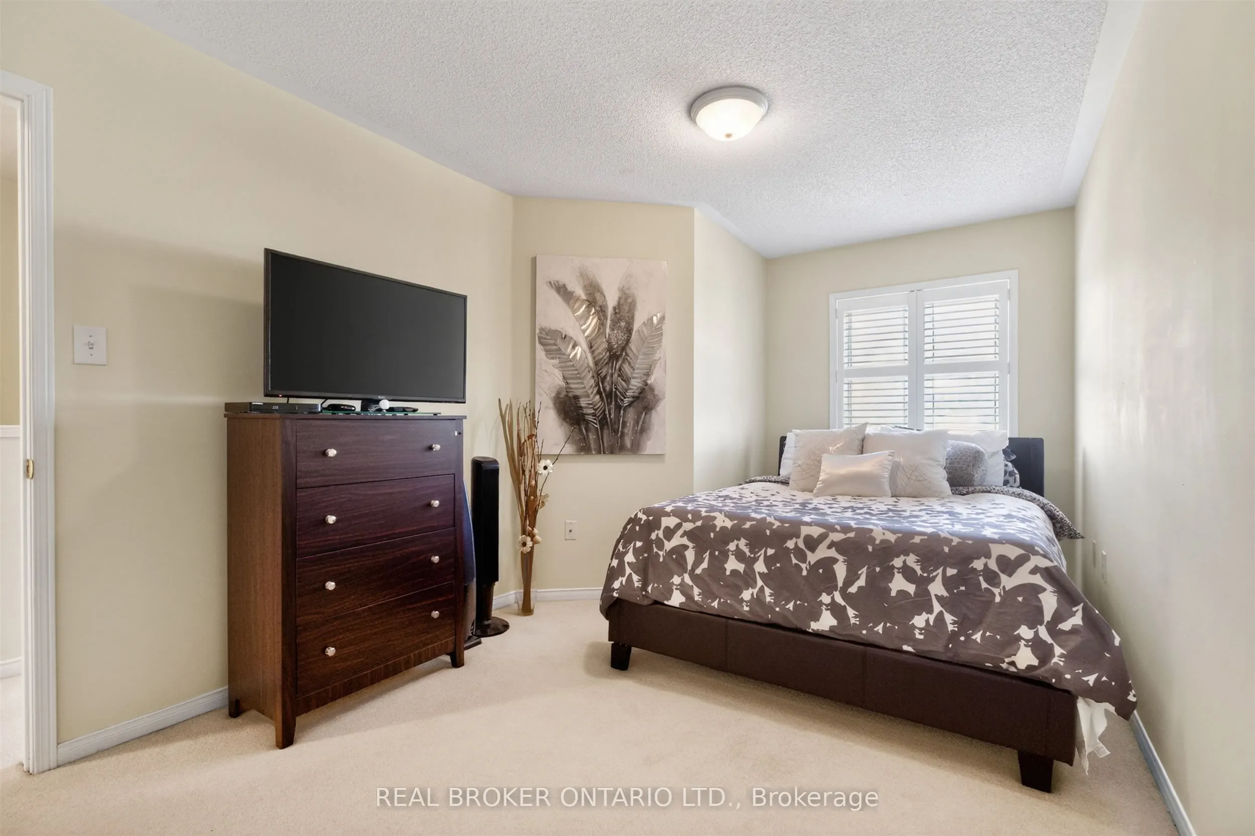 86 Joymar Drive #102