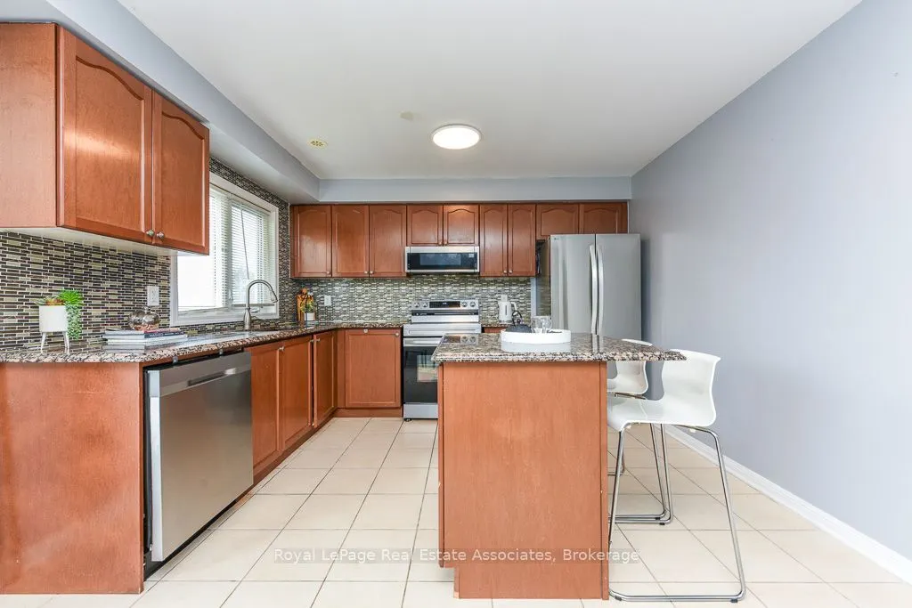 6 Ventura Avenue #2