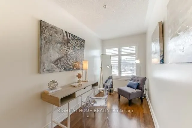 5 Richgrove Drive E #104