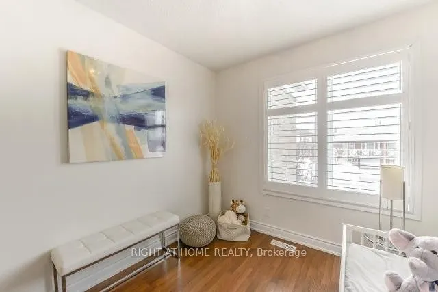 5 Richgrove Drive E #104