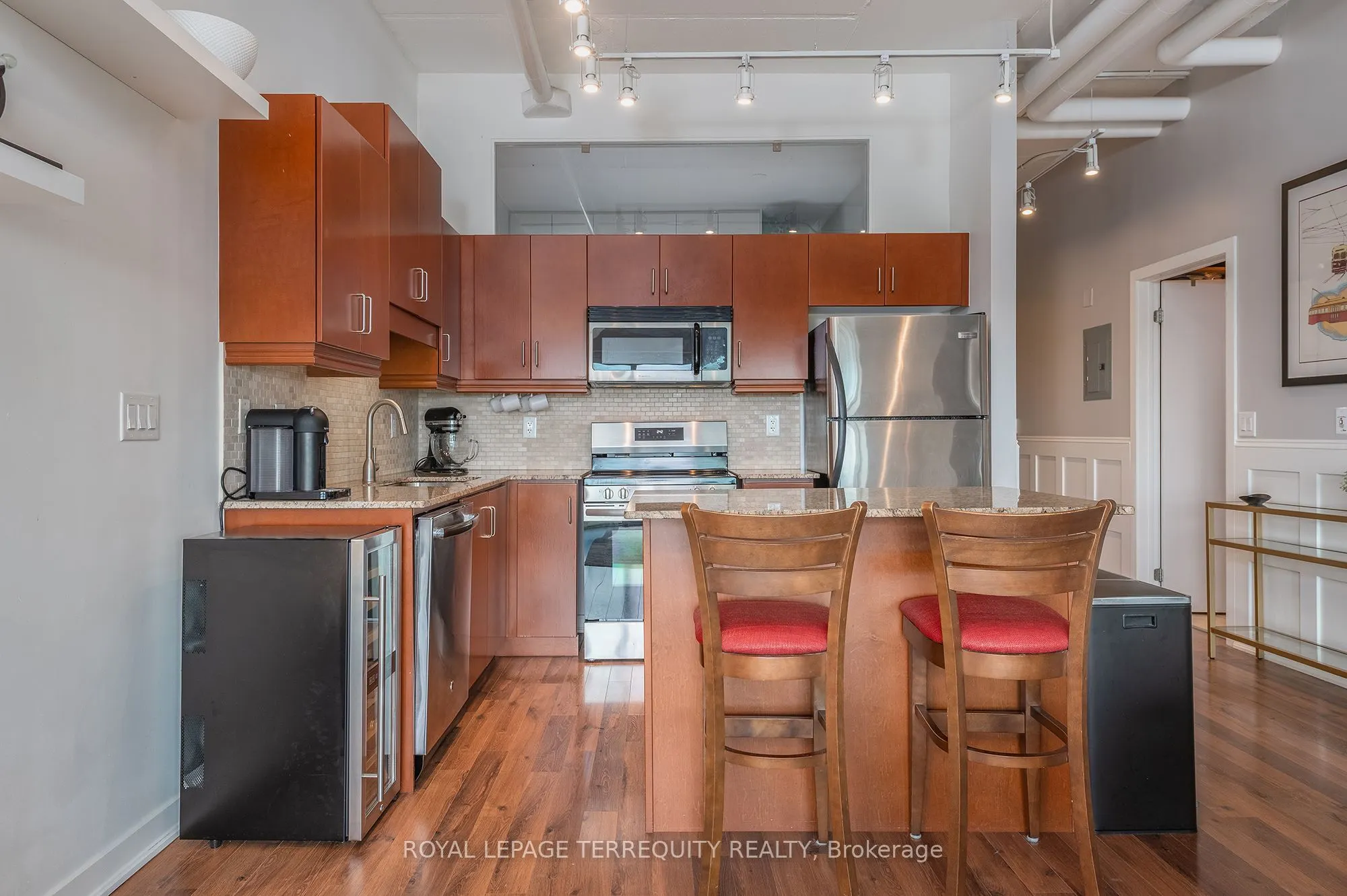 2 Fieldway Road #707