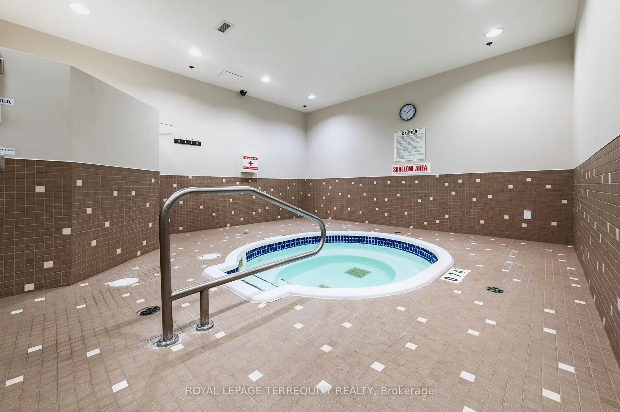 2 Fieldway Road #707