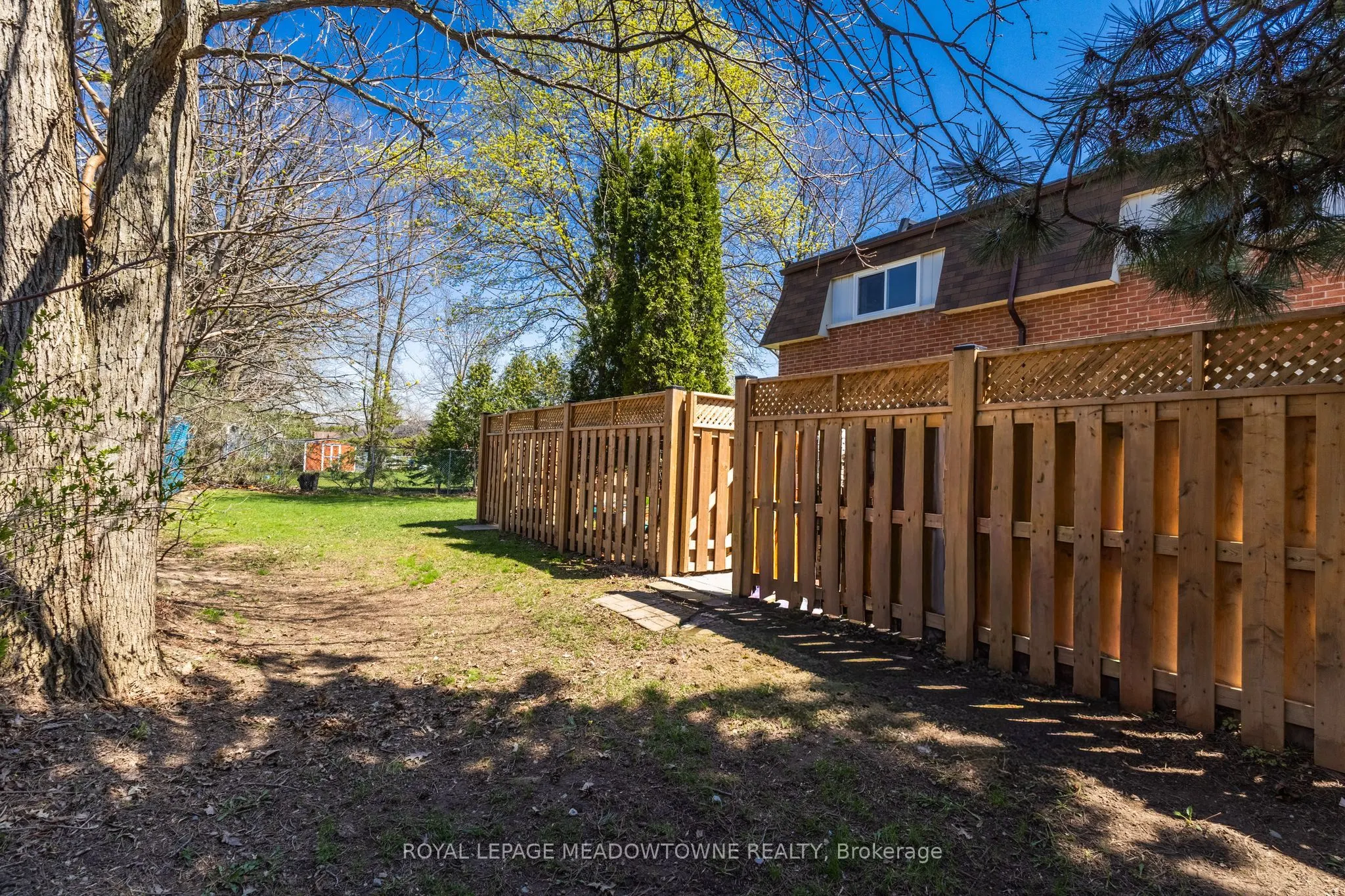 235 Bronte Street #43