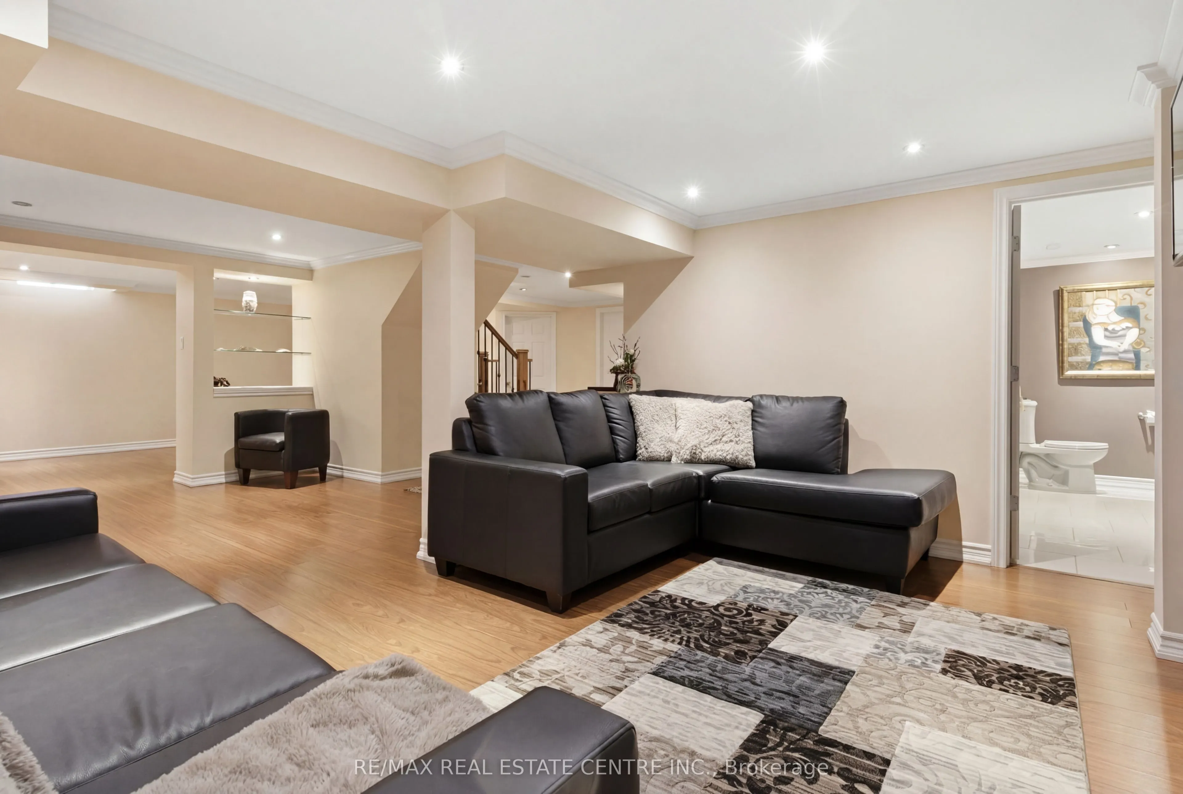 23 Deer Valley Drive