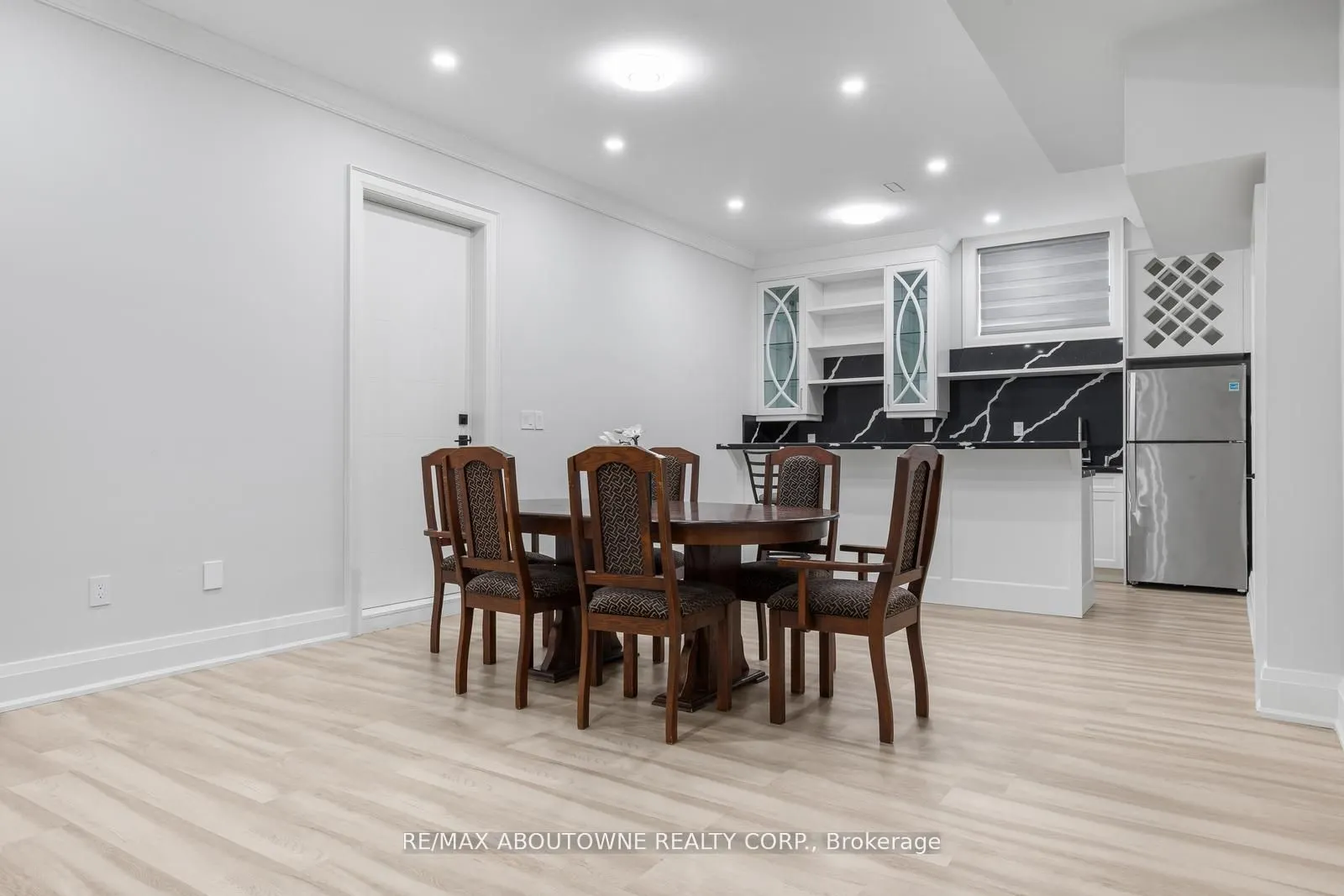 455 Samford Place
