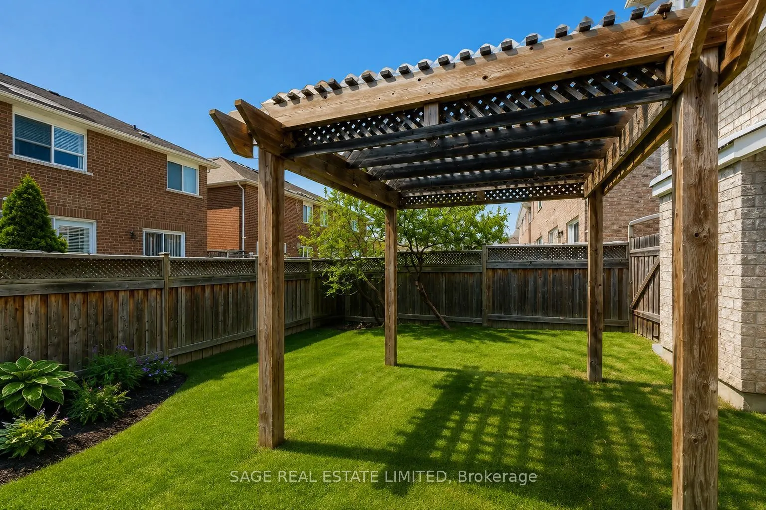 1131 Barr Crescent